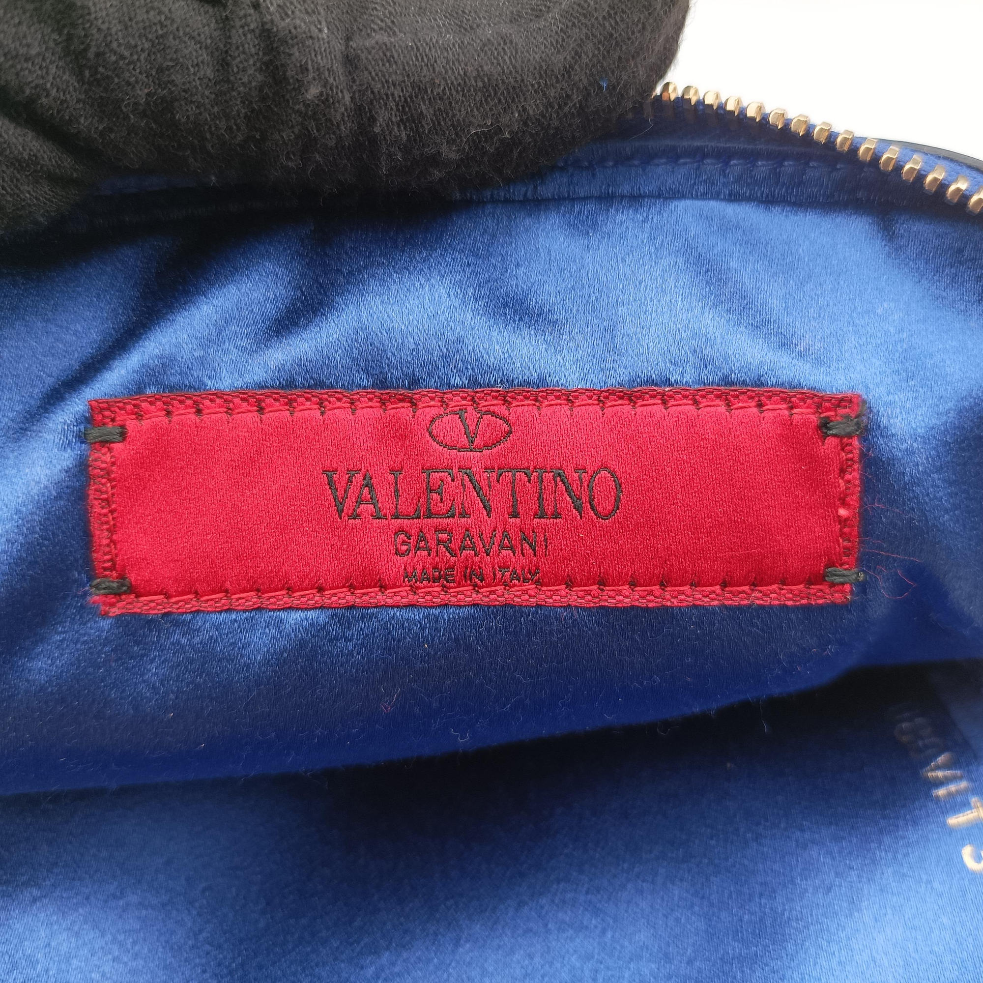 Pre-owned Valentino Rockstud Blue Leather  shoulderbag | stylenewstar