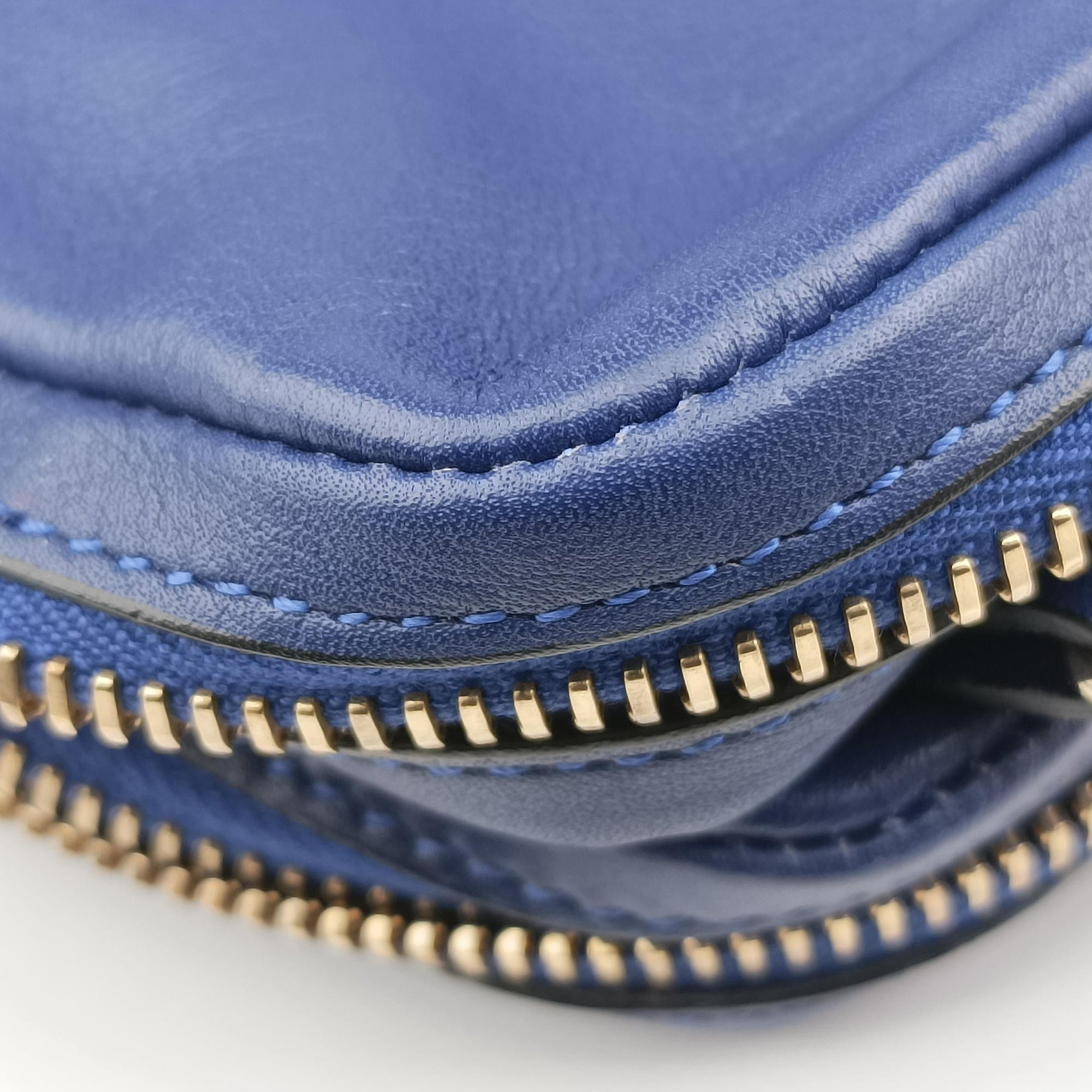 Pre-owned Valentino Rockstud Blue Leather  shoulderbag | stylenewstar