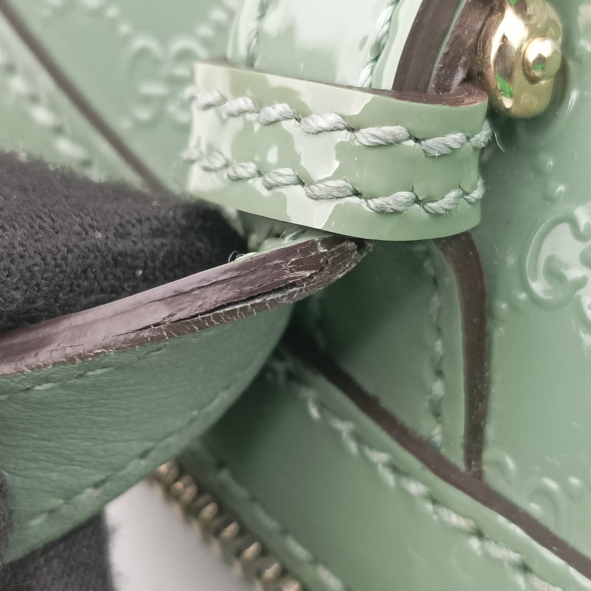Pre-owned Gucci Microguccissima Green Patent Leather 309614 handbag | stylenewstar