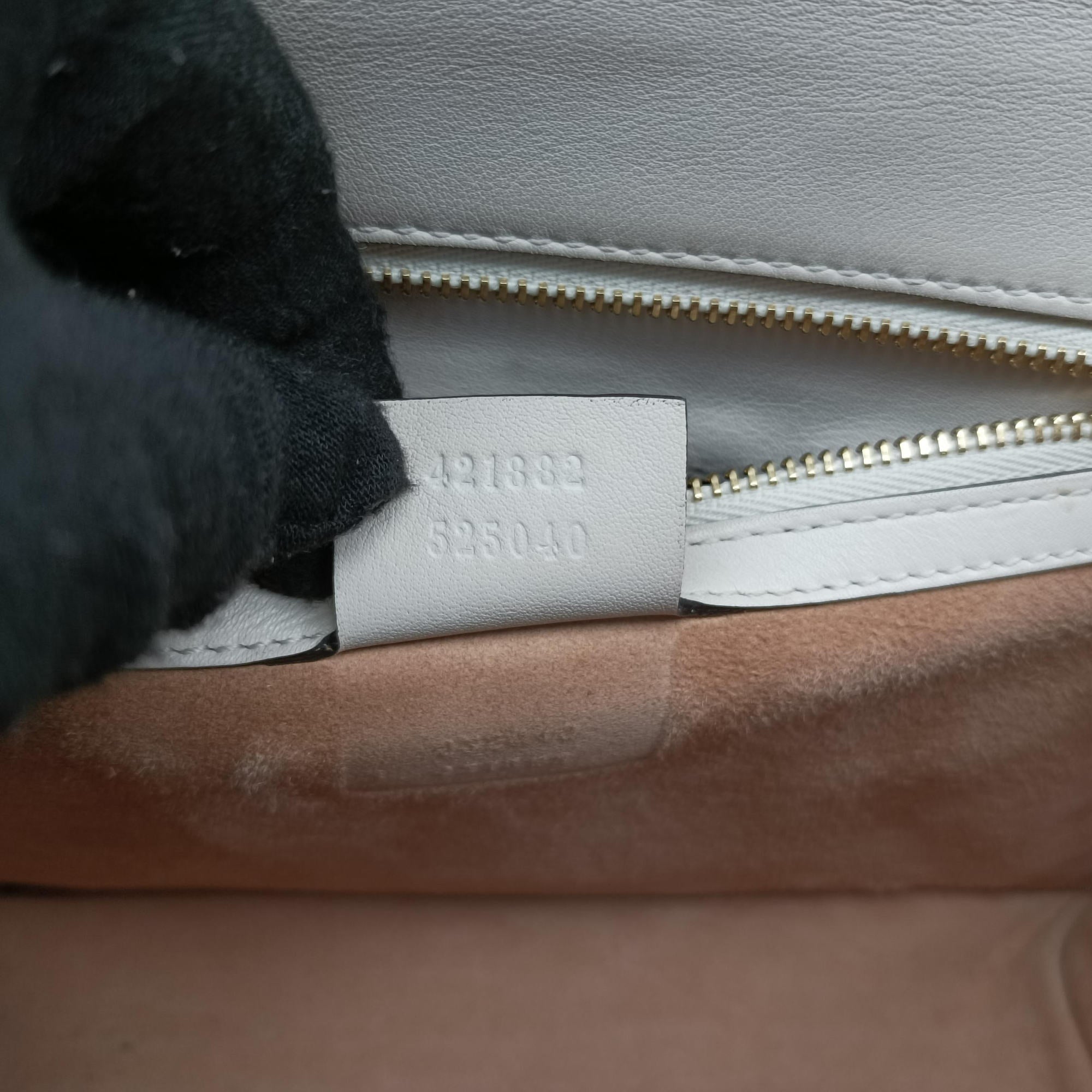 Pre-owned Gucci Sylvie Beige×Multi Snakeskin×Leather 421882 shoulderbag | stylenewstar