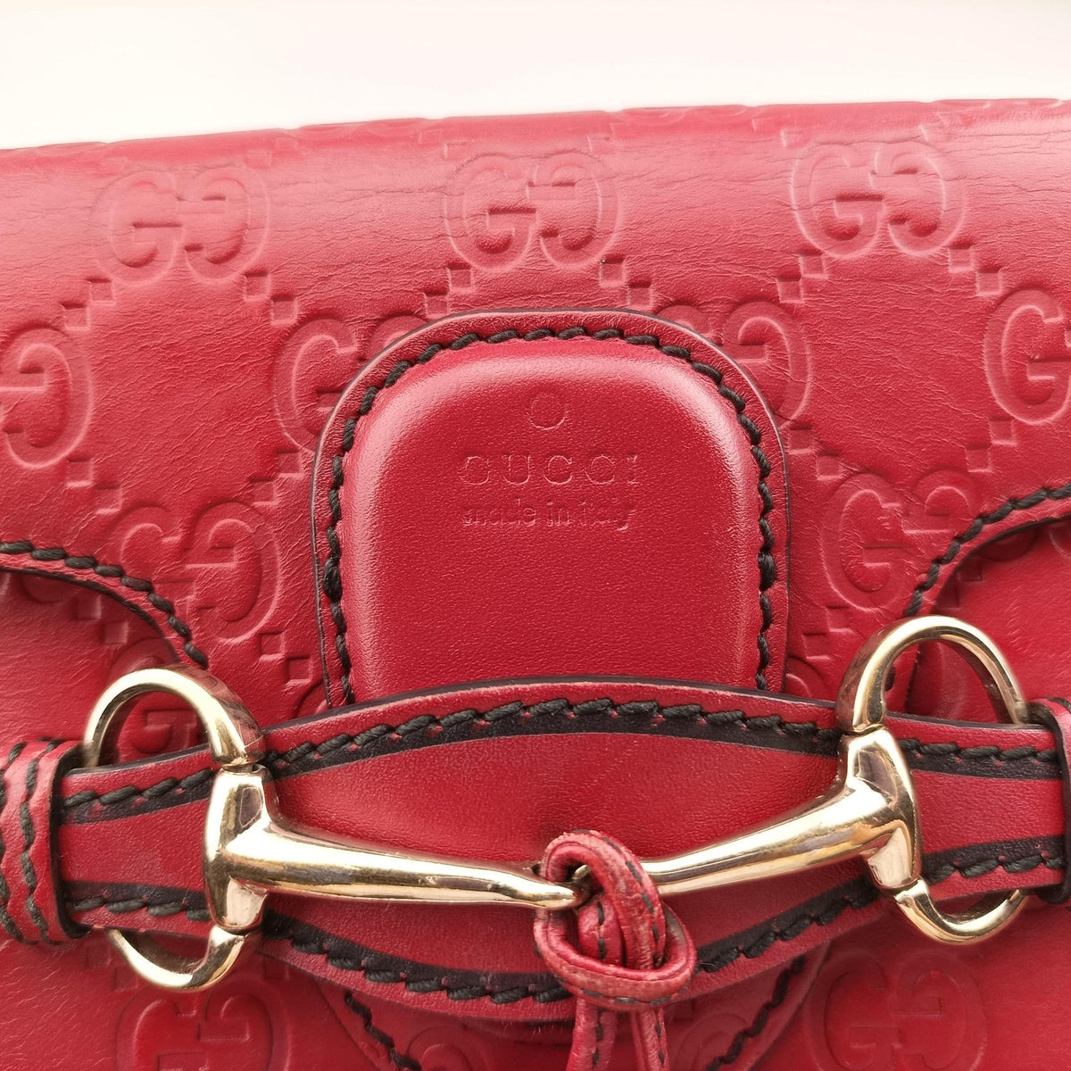 Pre-owned Gucci Emily Red Leather 369621 shoulderbag | stylenewstar