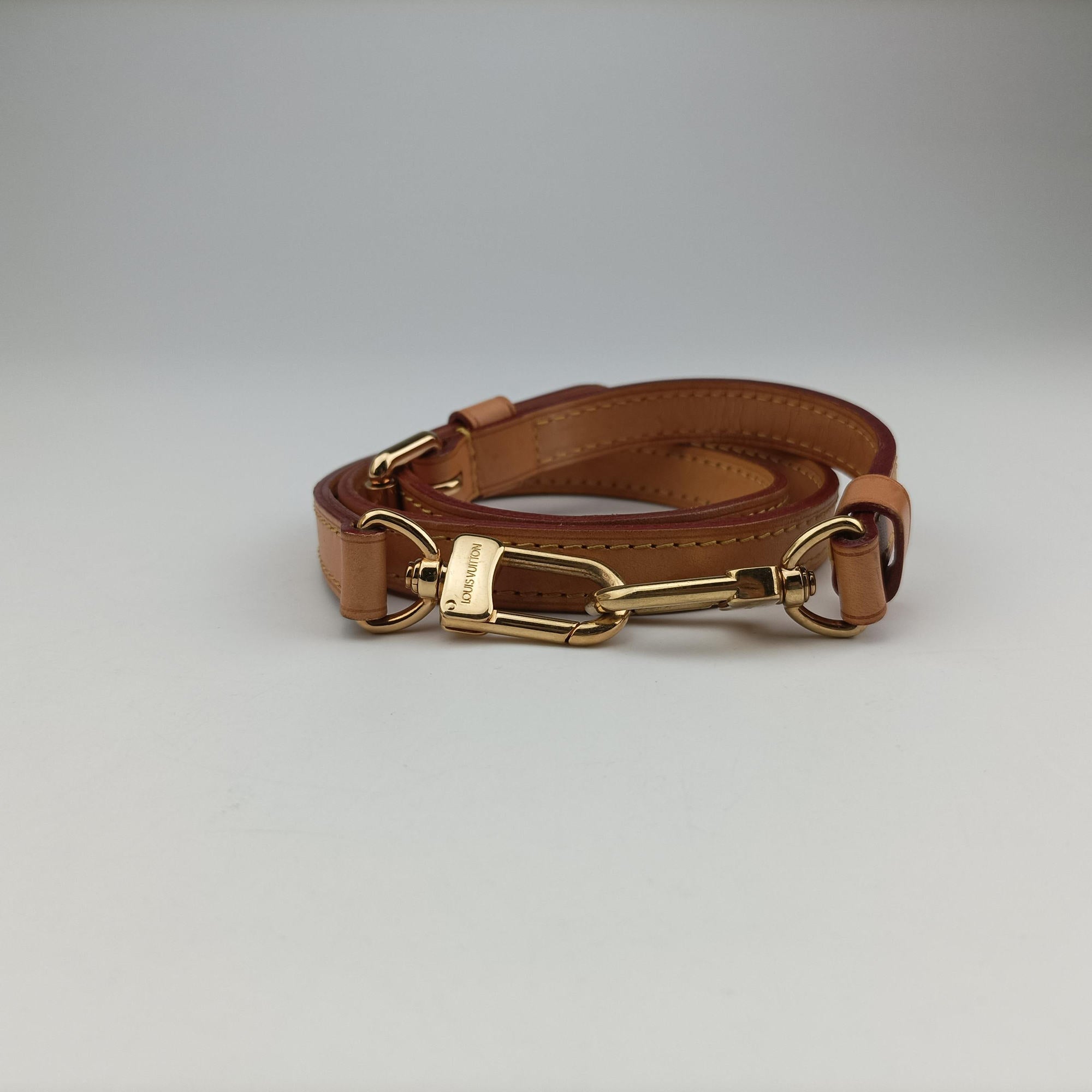 Secondhand Louis Vuitton Brea MM Broncorail Vernis M91456 shoulderbag | stylenewstar