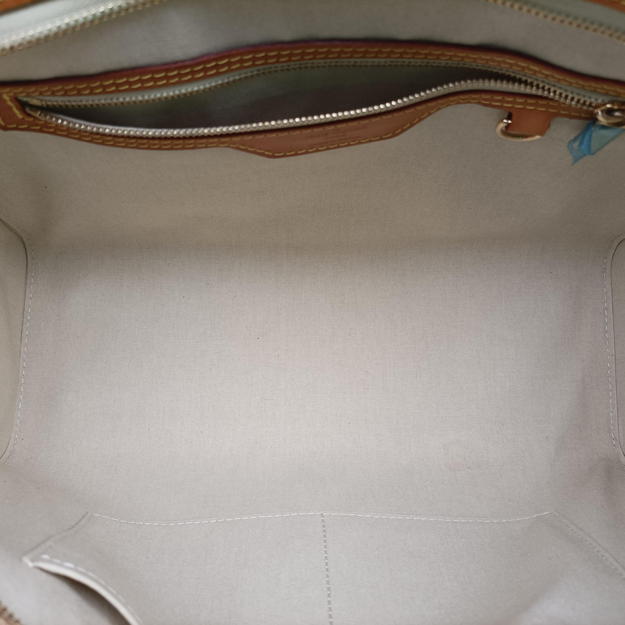 Secondhand Louis Vuitton Brea MM Broncorail Vernis M91456 shoulderbag | stylenewstar