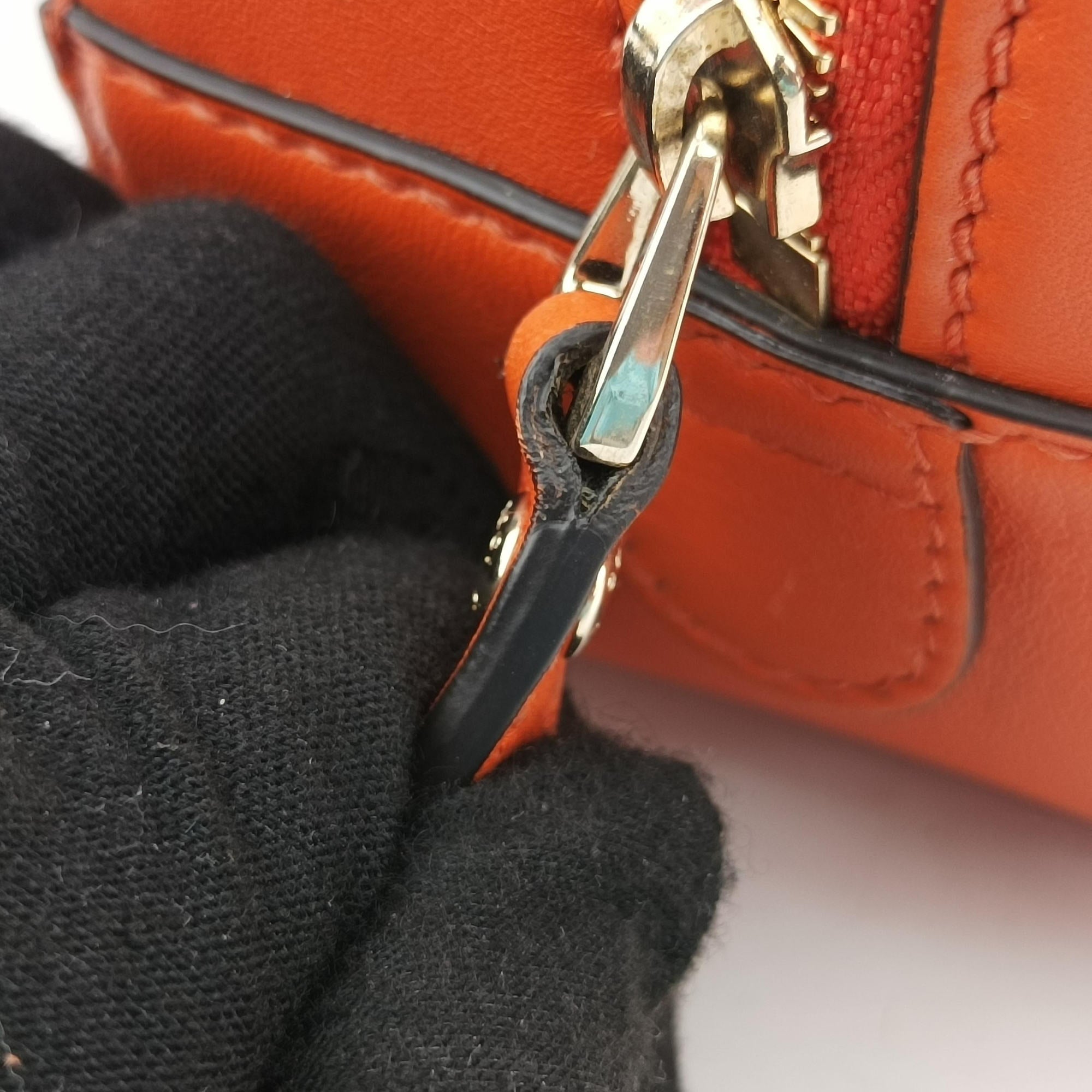 Pre-owned Gucci Microguccissima Orange Leather 510289 shoulderbag | stylenewstar