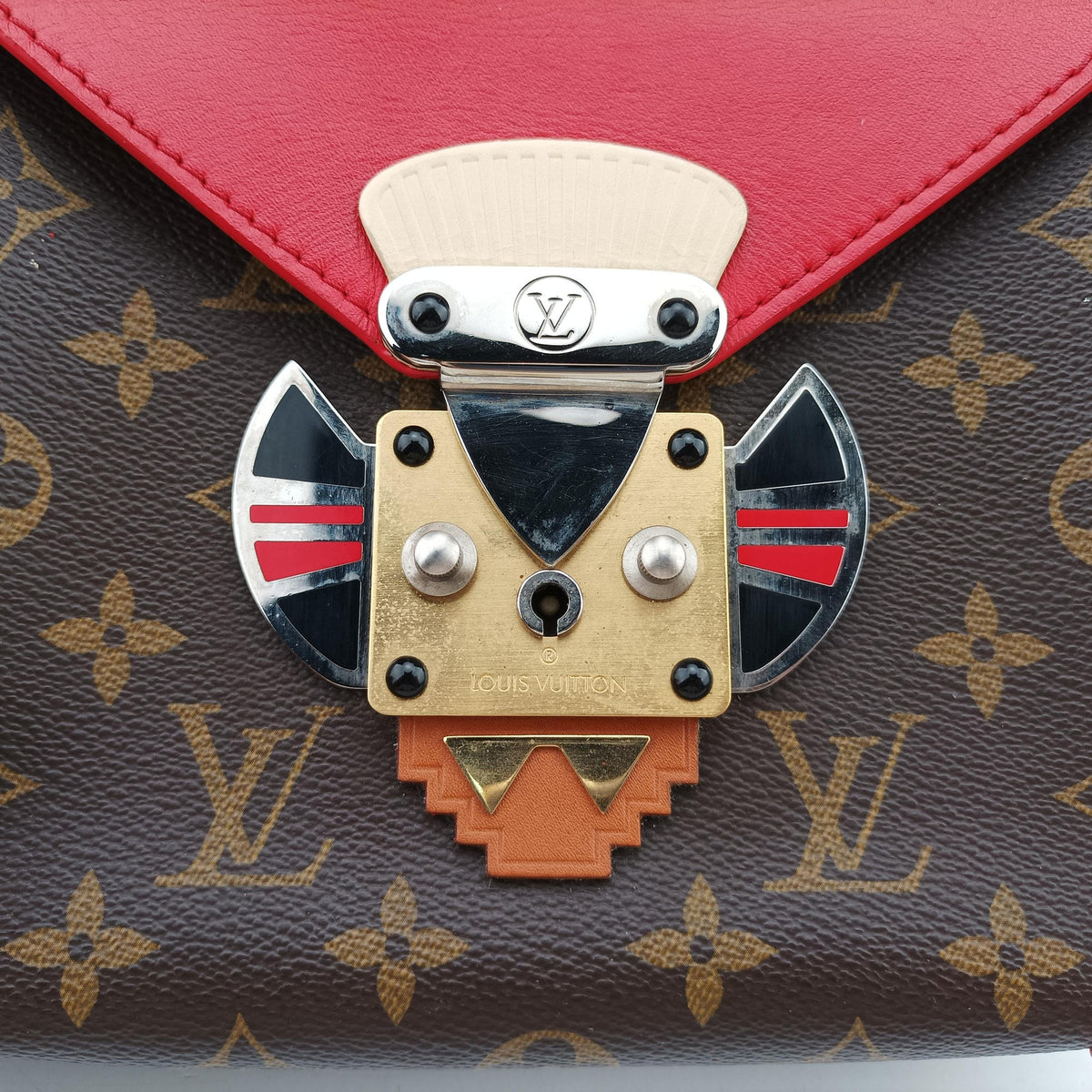 Secondhand Louis Vuitton TRIBAL MASK Brown Monogram canvas×leather M50129 shoulderbag | stylenewstar