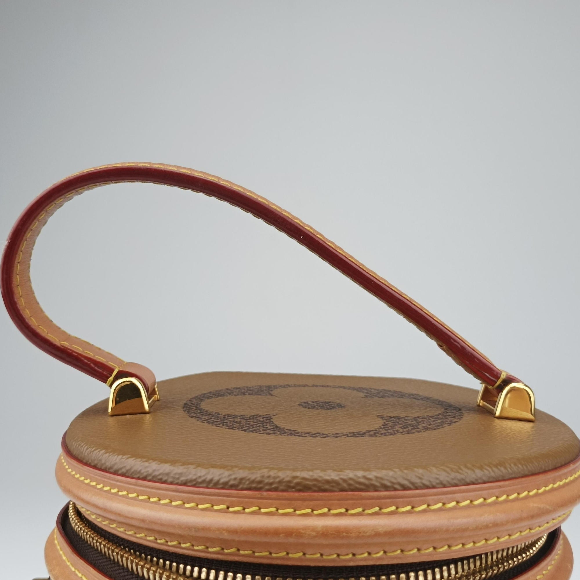Vintage Louis Vuitton Cannes Brown Monogram Reverse Giant M44603 shoulderbag | stylenewstar