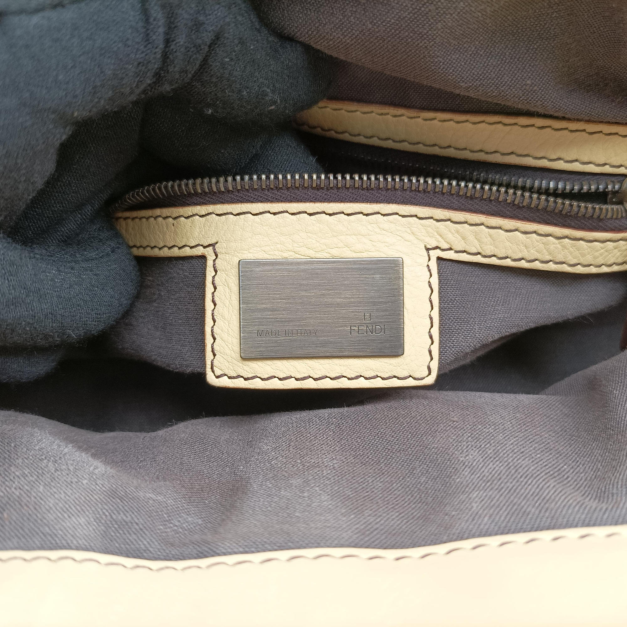 Pre-owned Fendi Toile de Cuir Yellow Leather 8BR579 handbag | stylenewstar