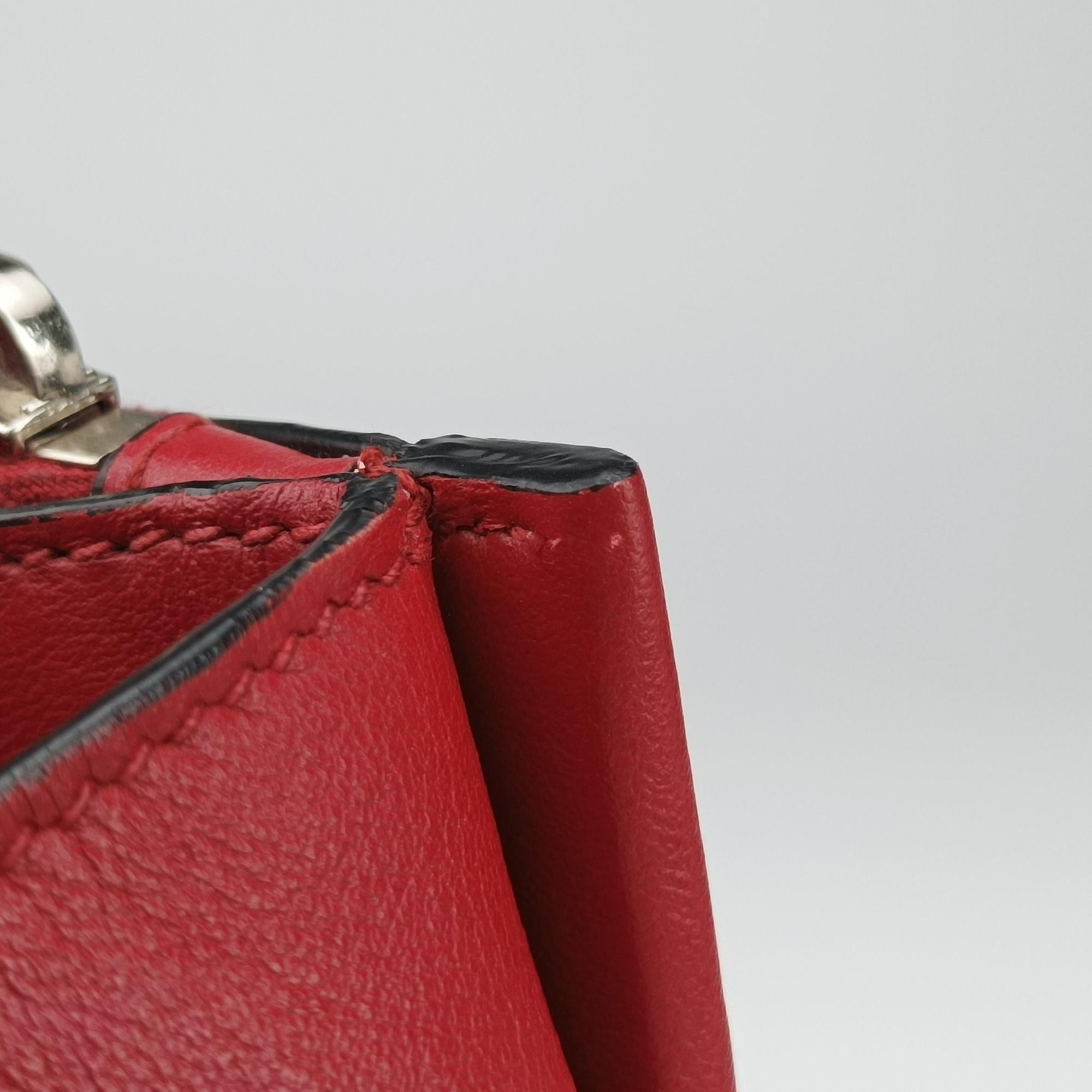 Pre-owned Prada Concept Red Leather 1BA175 shoulderbag | stylenewstar