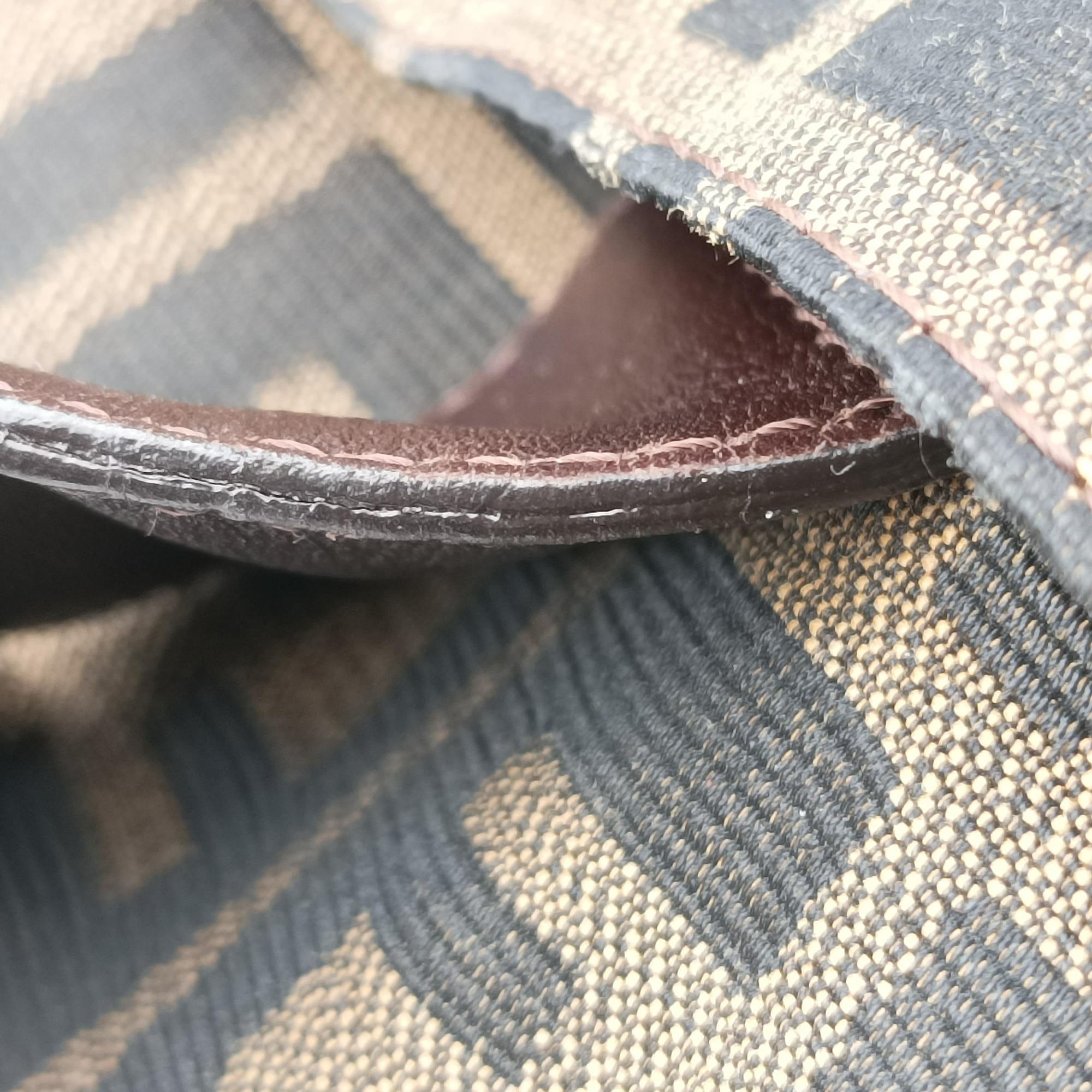 Pre-owned Fendi Zucca pattern Brown canvas×leather 214526 shoulderbag | stylenewstar