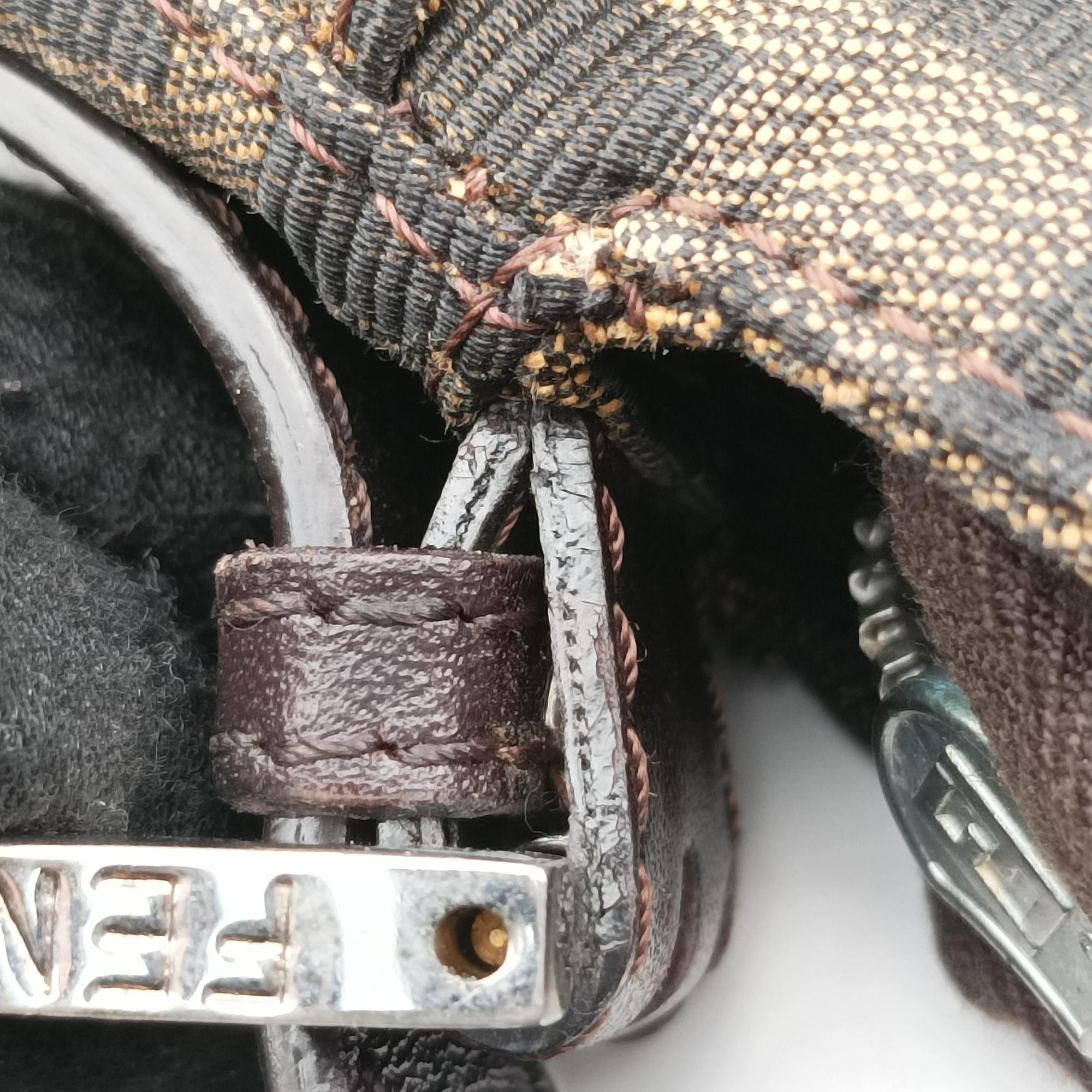 Pre-owned Fendi Zucca pattern Brown canvas×leather 214526 shoulderbag | stylenewstar
