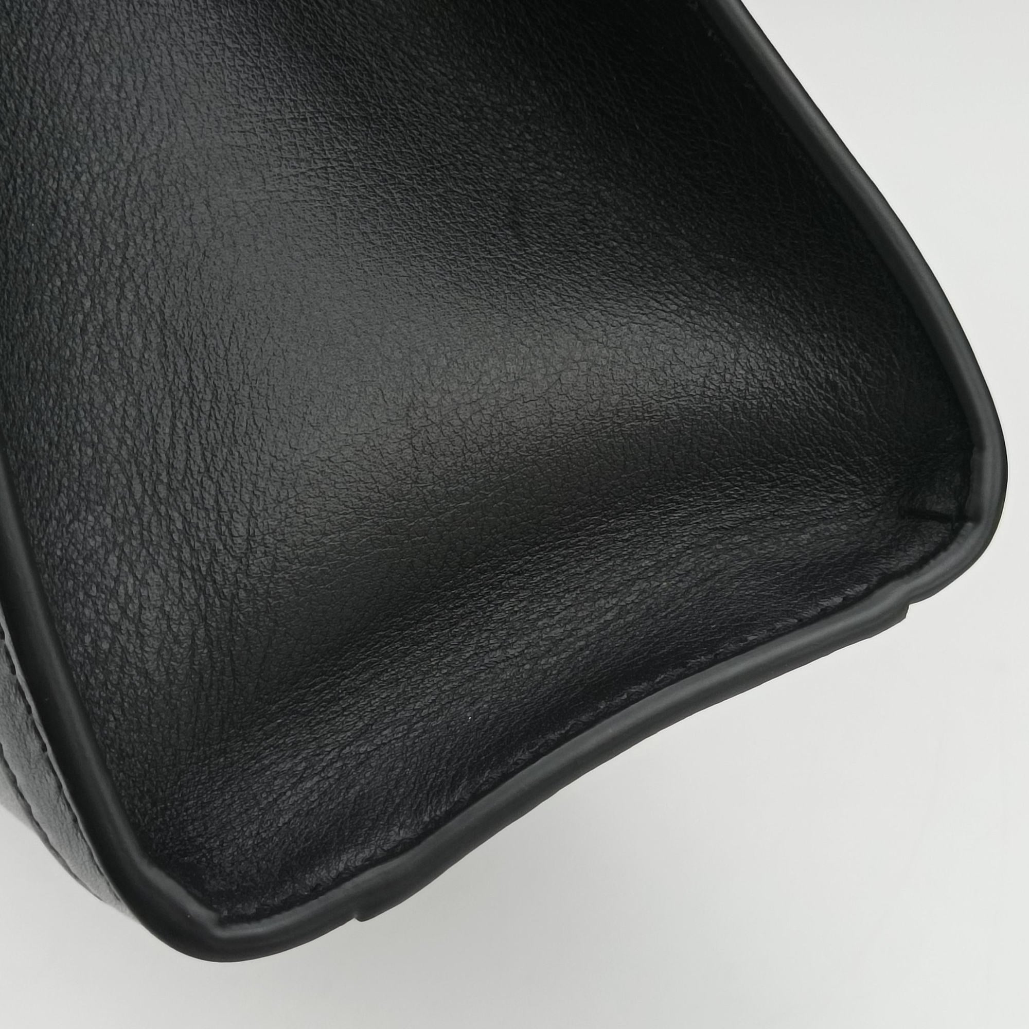 Pre-owned Gucci Bamboo Black Leather 660195 shoulderbag | stylenewstar