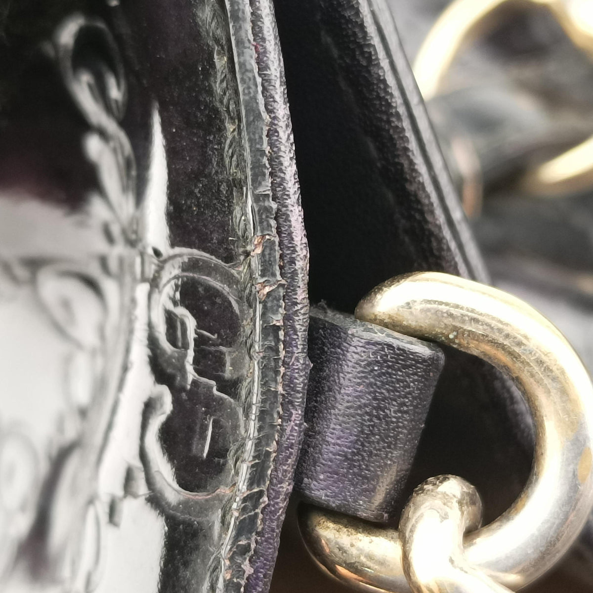 Pre-owned Gucci Emily Purple Patent Leather 295402 shoulderbag | stylenewstar