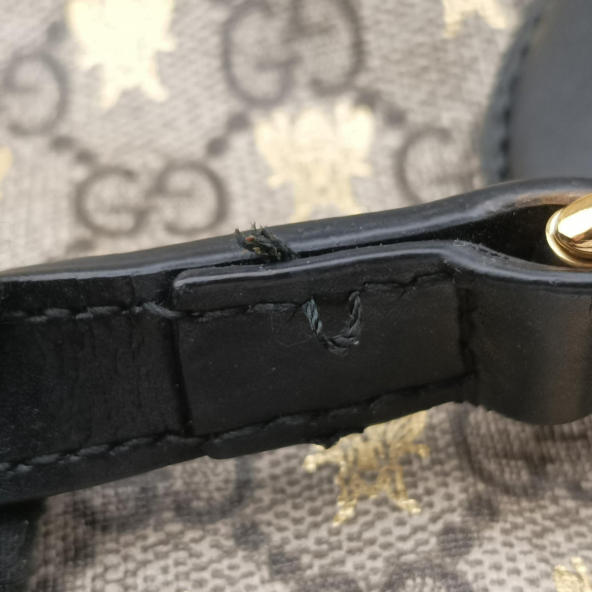 Secondhand Gucci GG Supreme Bosco PATCHED Black PVC coated canvas 473887 handbag | stylenewstar