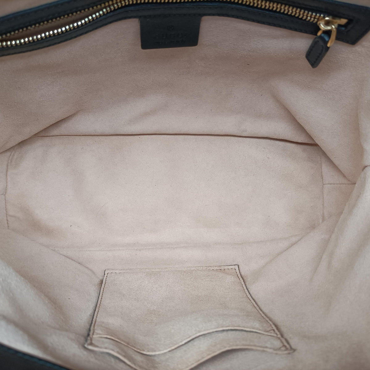 Secondhand Gucci GG Supreme Bosco PATCHED Black PVC coated canvas 473887 handbag | stylenewstar