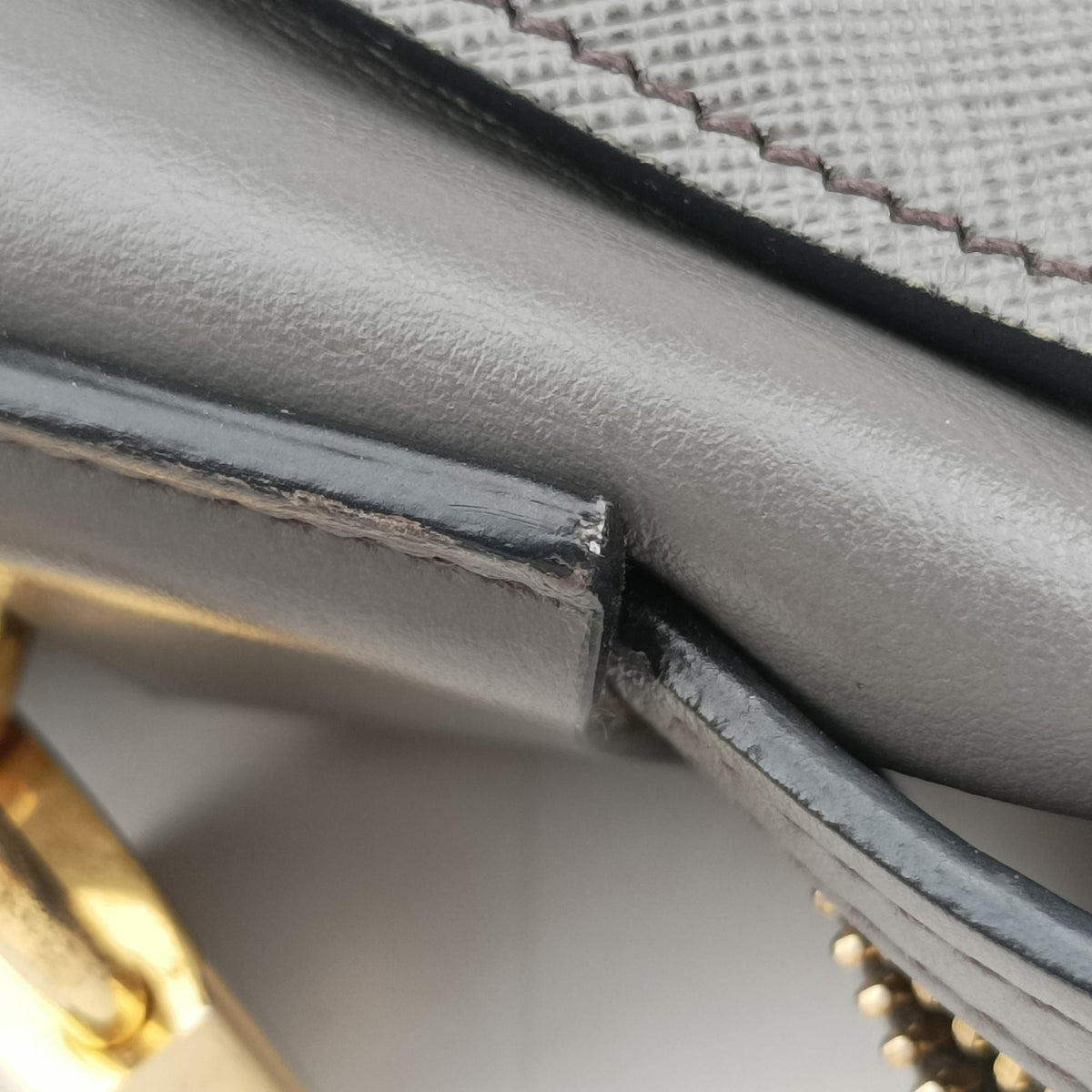 Secondhand Prada Esplanade Grey SAFFIANO Leather 1BA045 shoulderbag | stylenewstar