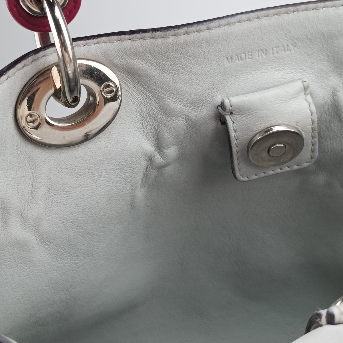 Pre-owned Christian Dior Diorissimo Rose Leather  handbag | stylenewstar