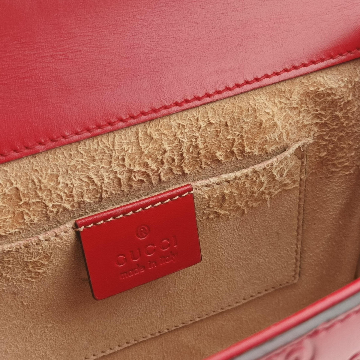 Pre-owned Gucci Padlock Red Leather 409487 shoulderbag | stylenewstar