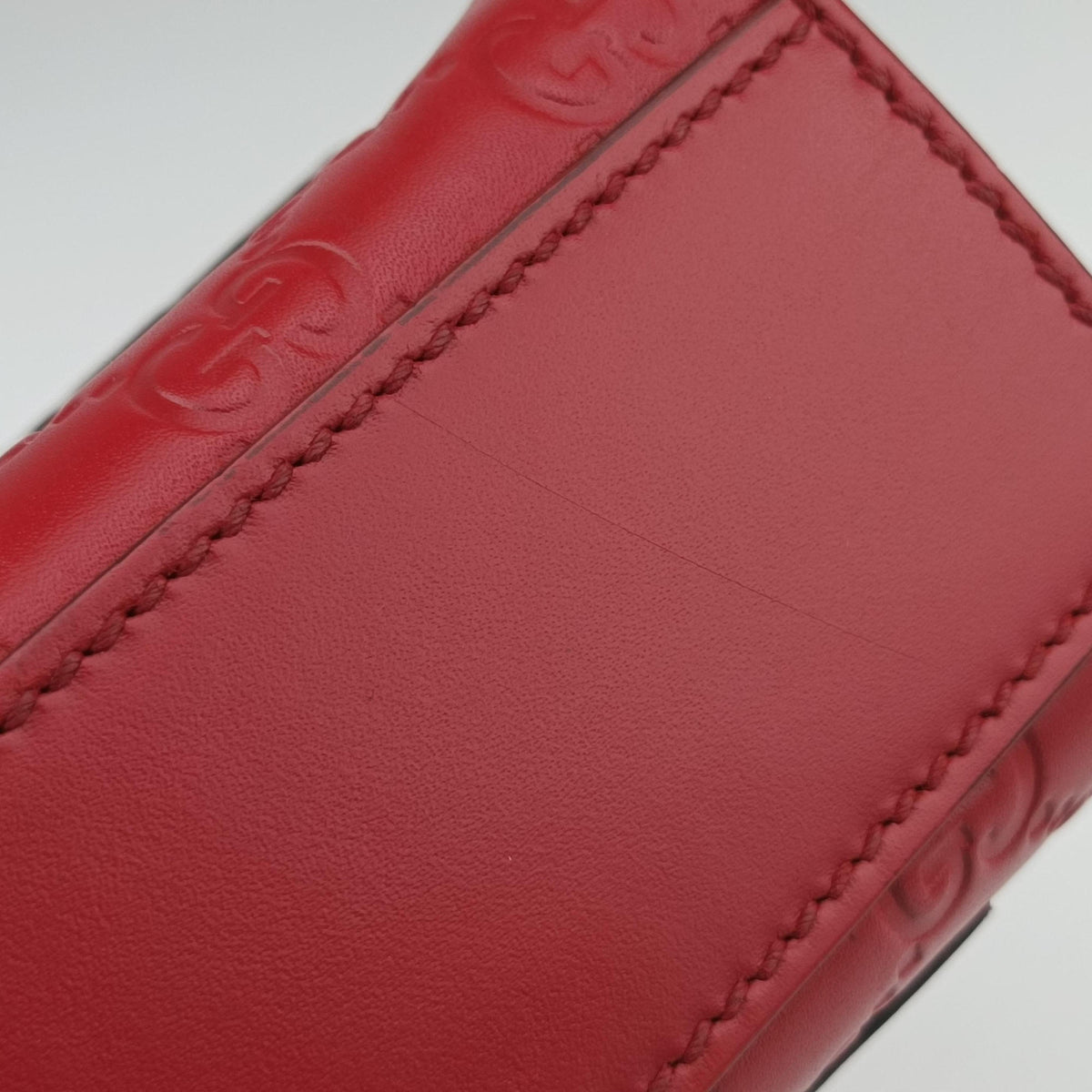 Pre-owned Gucci Padlock Red Leather 409487 shoulderbag | stylenewstar
