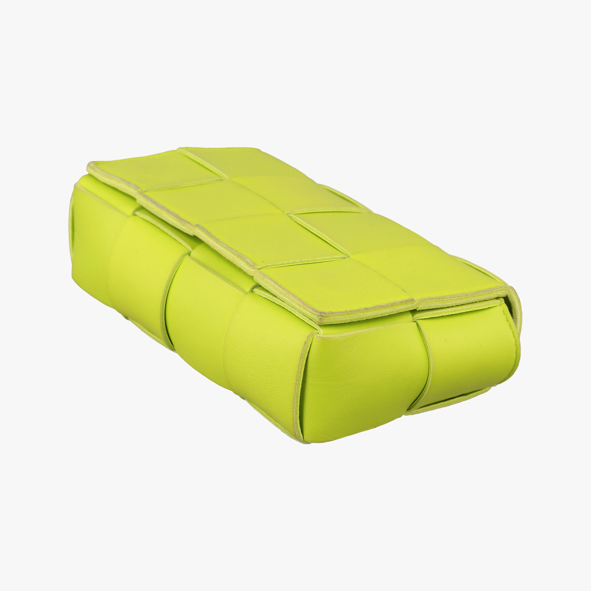 Pre-owned Bottega Veneta CASSETTE Green lambskin  shoulderbag | stylenewstar