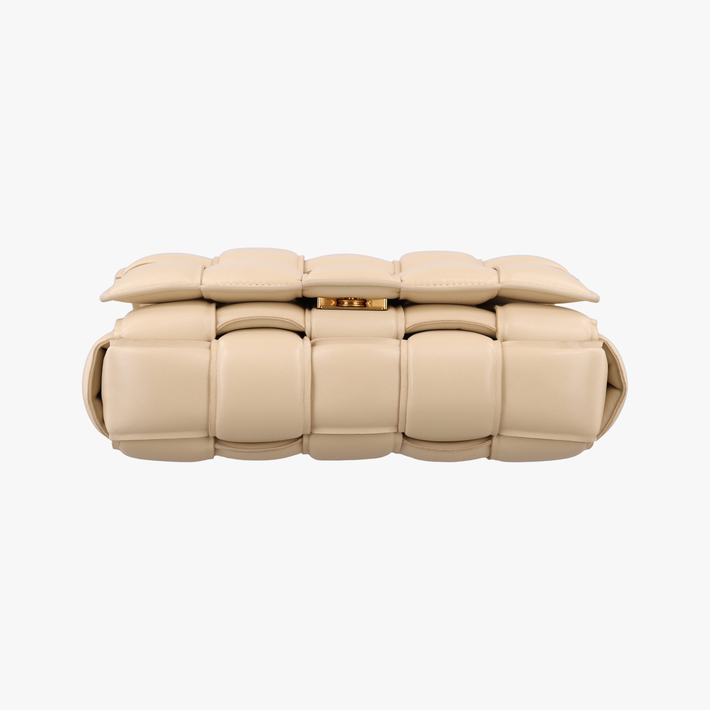 Vintage Bottega Veneta Padded CASSETTE Beige lambskin  shoulderbag | stylenewstar
