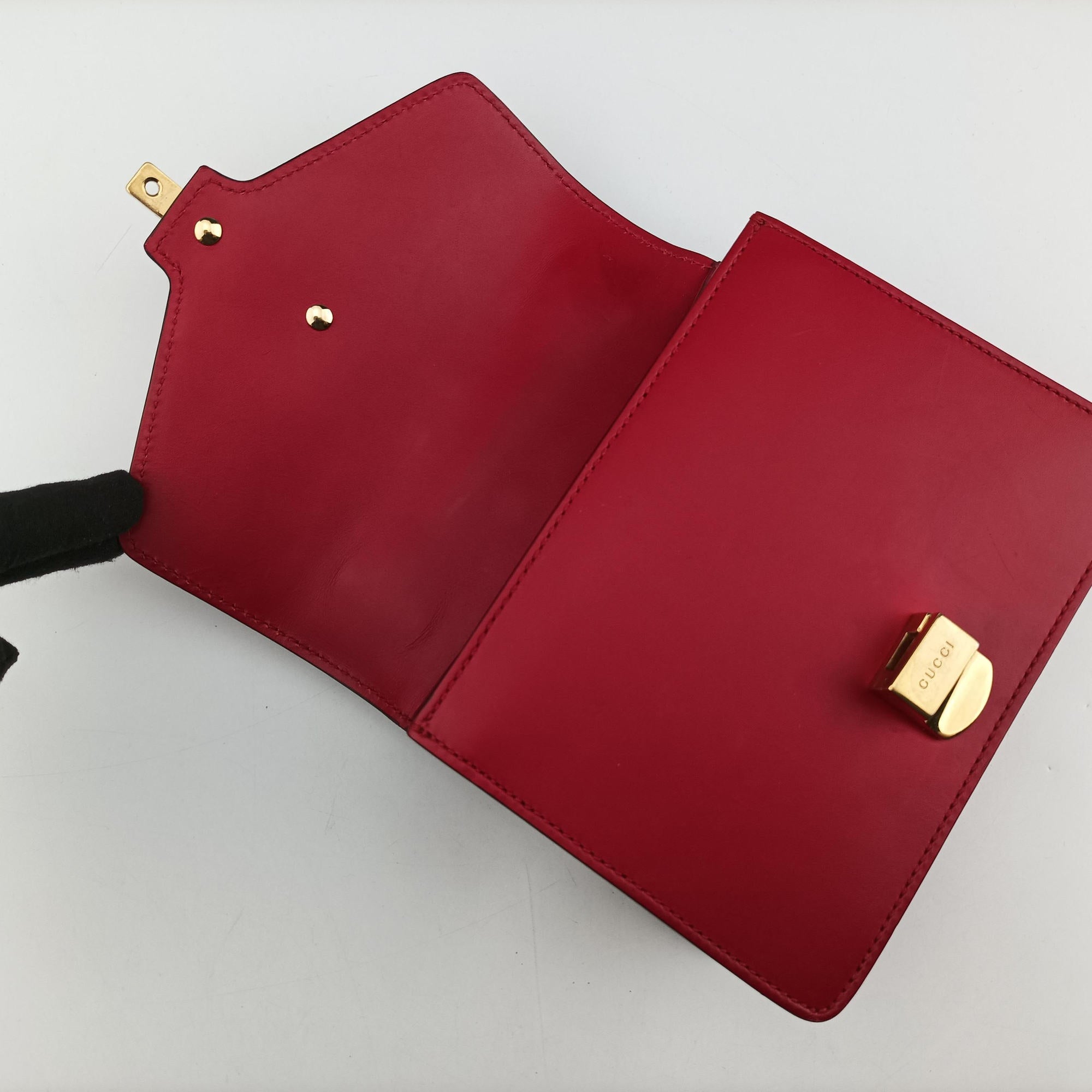 Vintage Gucci Sylvie Red Leather 431666 shoulderbag | stylenewstar