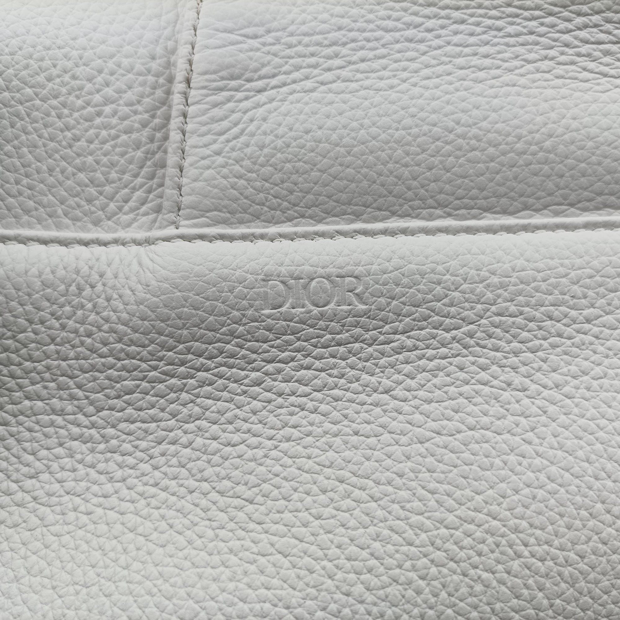 Pre-owned Christian Dior Saddle White leather  shoulderbag | stylenewstar