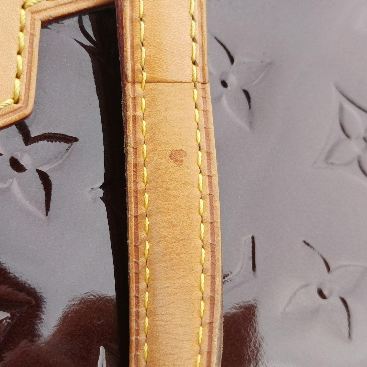 Pre-owned Louis Vuitton Brea MM AMARANTE Vernis M91619 shoulderbag | stylenewstar