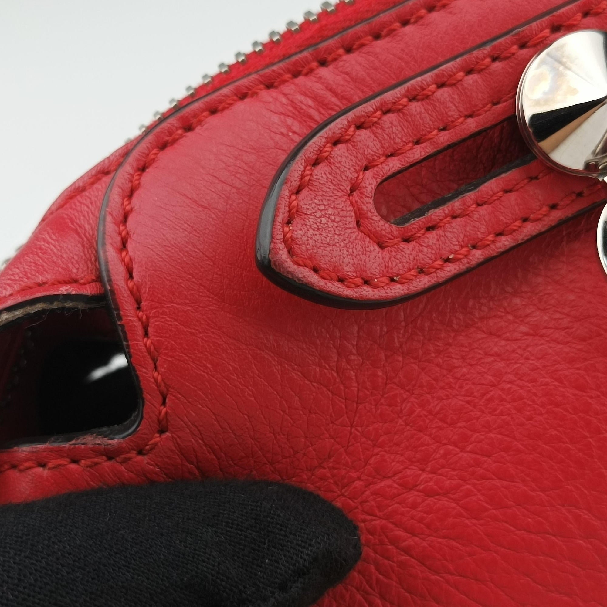 Pre-owned Fendi Small By The Way Red Leather 8BL124 shoulderbag | stylenewstar