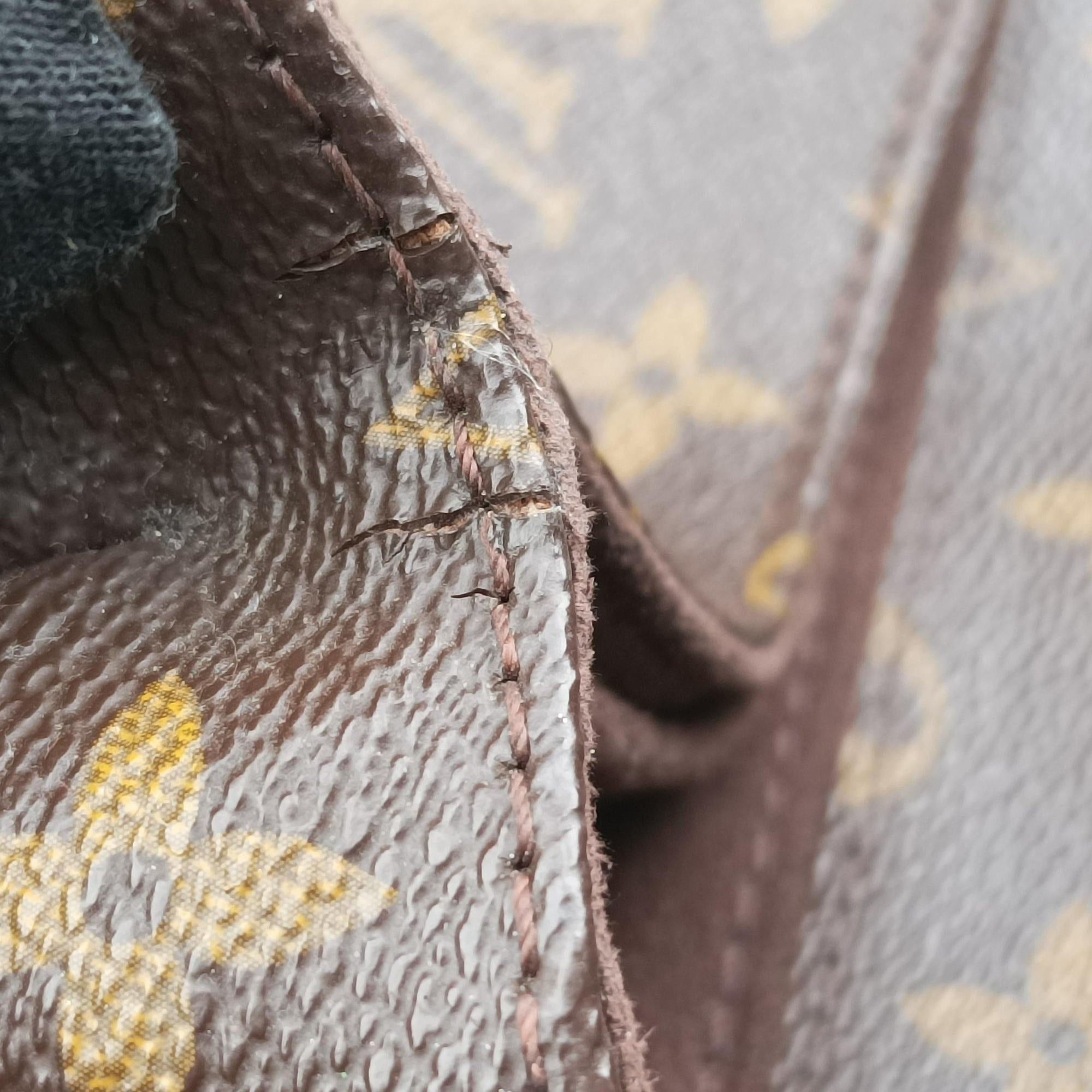 Secondhand Louis Vuitton Pochette Metis MM Brown Monogram Canvas M44875 shoulderbag | stylenewstar