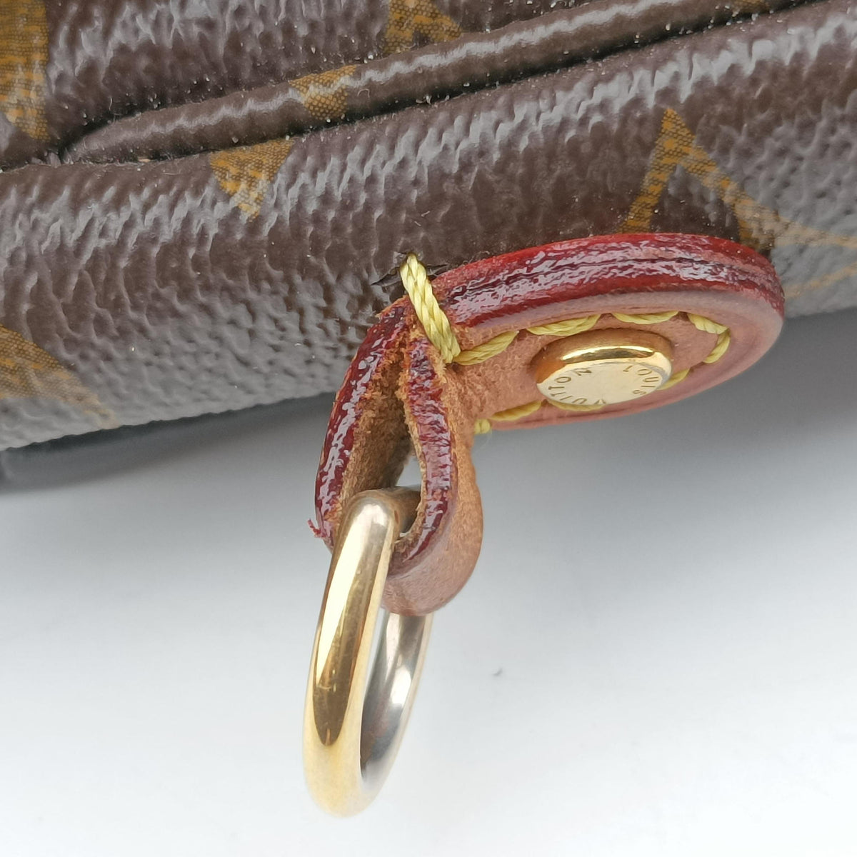 Secondhand Louis Vuitton Pochette Metis MM Brown Monogram Canvas M44875 shoulderbag | stylenewstar