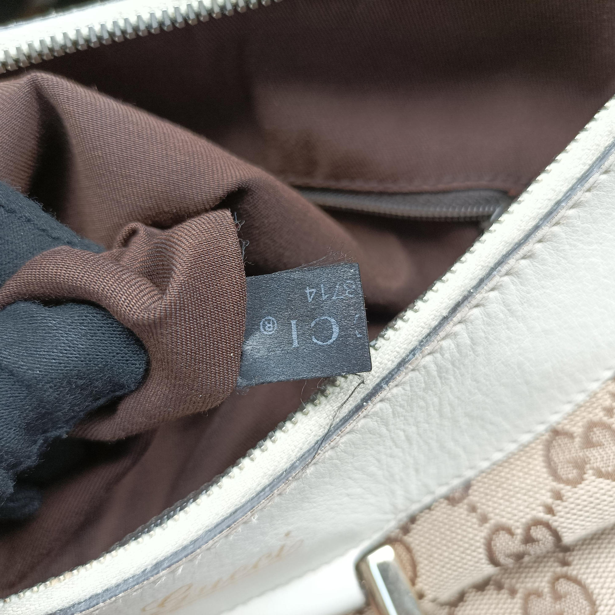 Pre-owned Gucci Abbey D-ring Hobo Beige×White canvas×leather 189833 handbag | stylenewstar