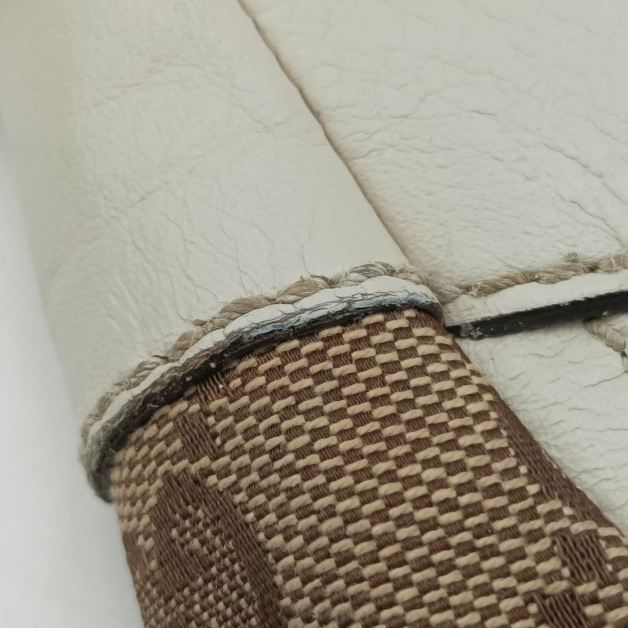Pre-owned Gucci Abbey D-ring Hobo Beige×White canvas×leather 189833 handbag | stylenewstar