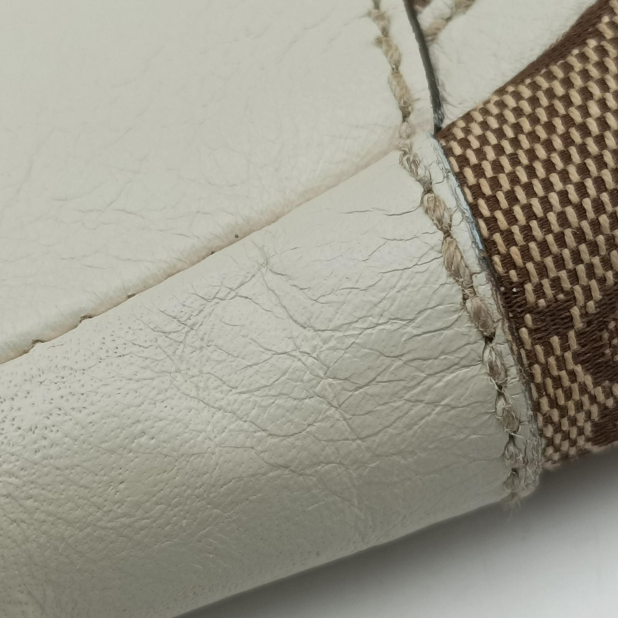 Pre-owned Gucci Abbey D-ring Hobo Beige×White canvas×leather 189833 handbag | stylenewstar