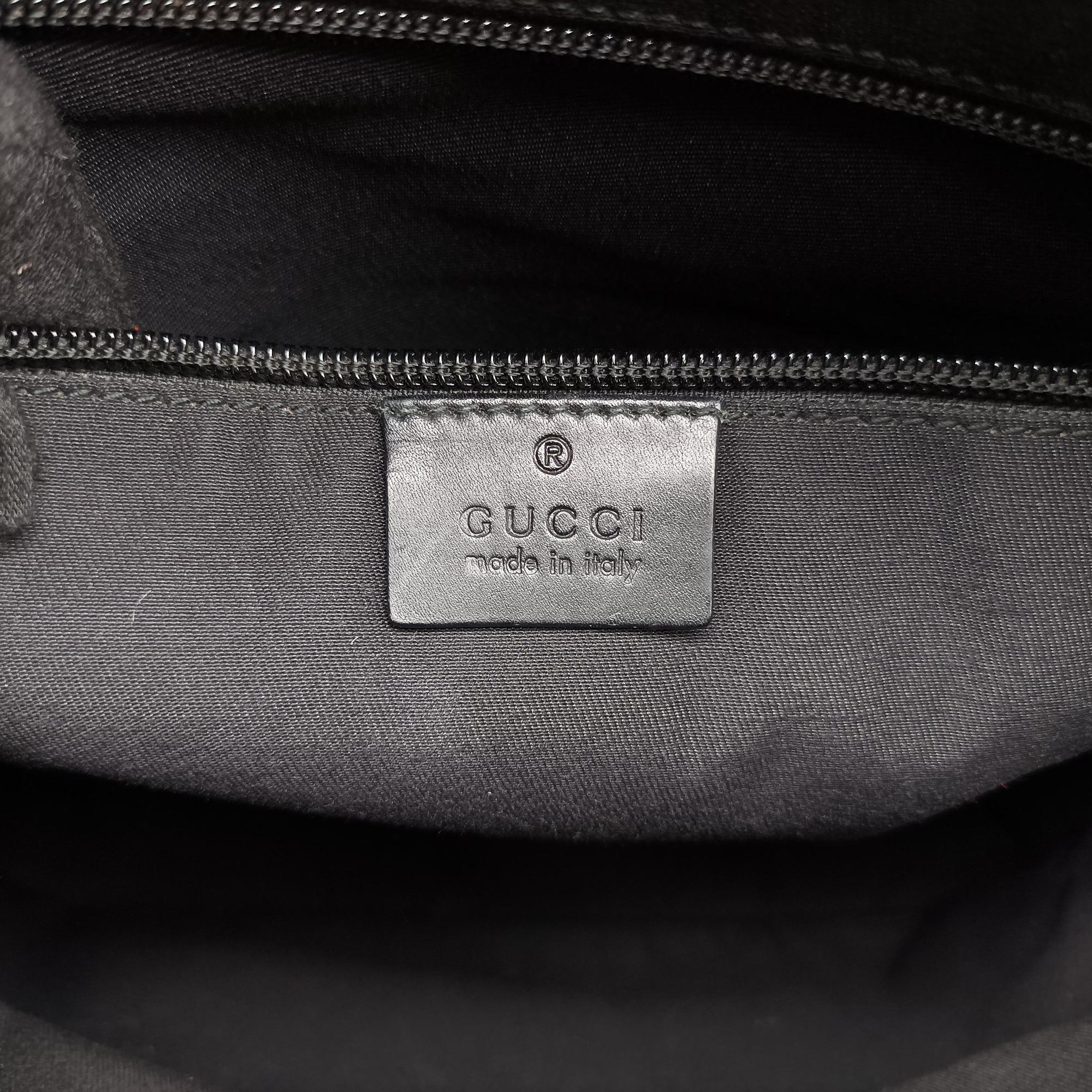 Vintage Gucci GG Imprime Messenger Black Leather 201448 shoulderbag | stylenewstar