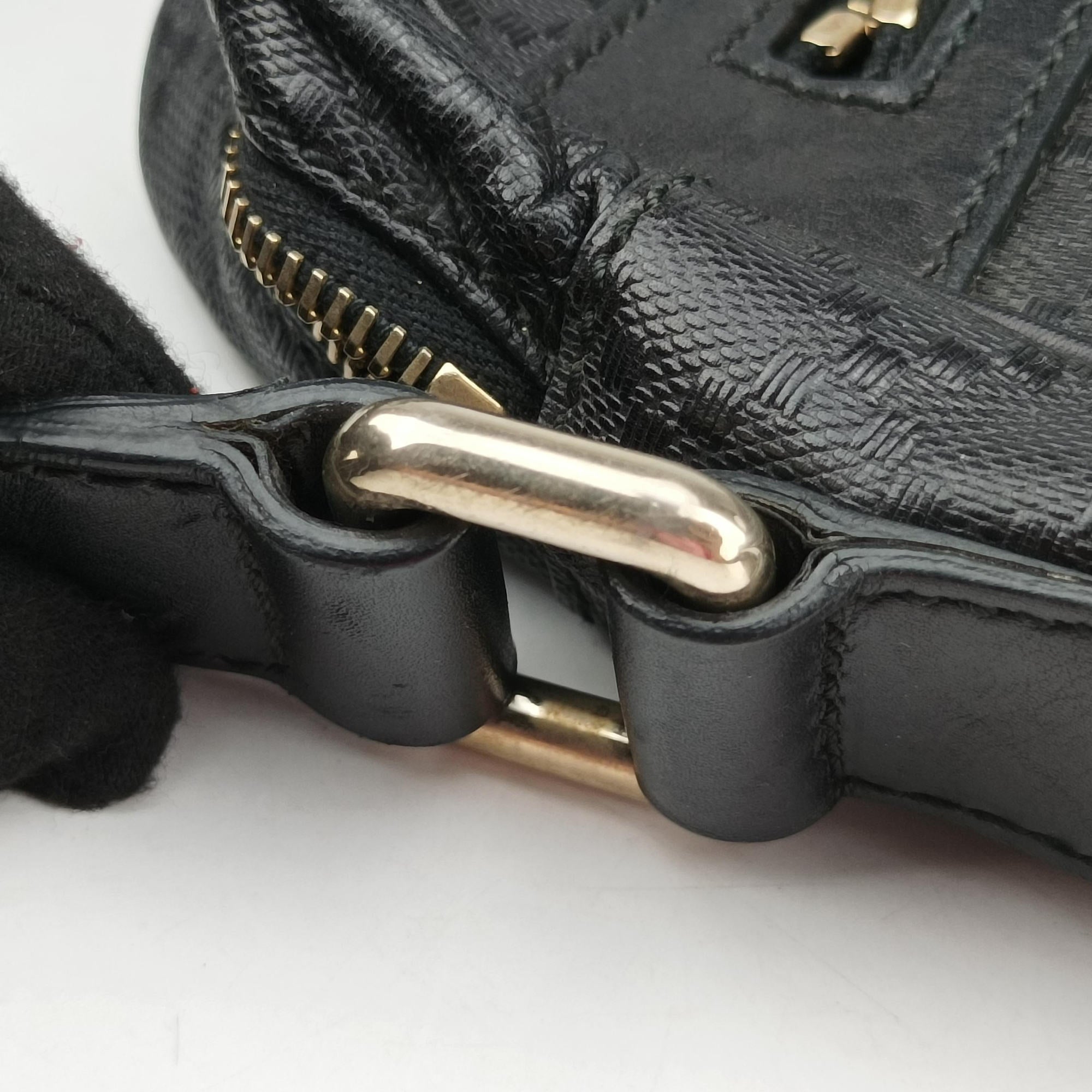 Vintage Gucci GG Imprime Messenger Black Leather 201448 shoulderbag | stylenewstar