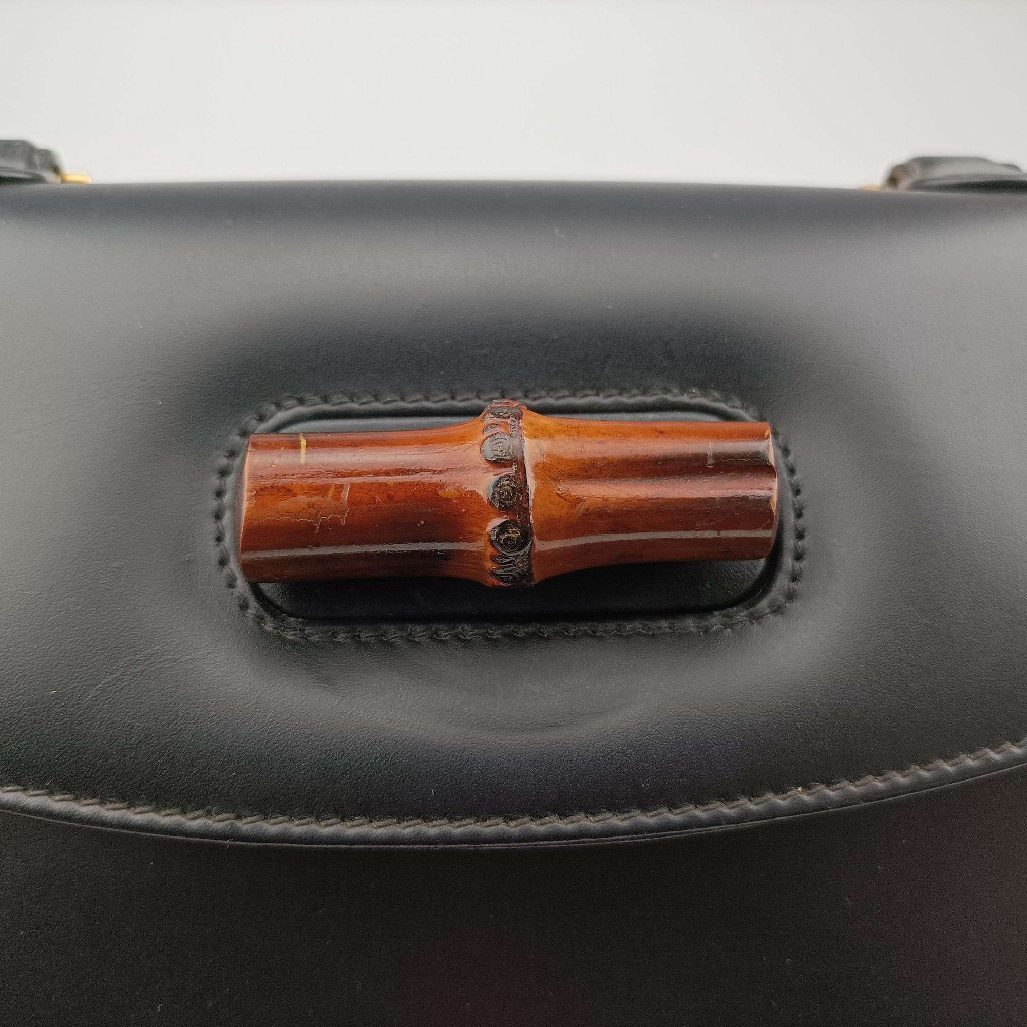 Pre-owned Gucci Bamboo Black Leather 000.12 handbag | stylenewstar