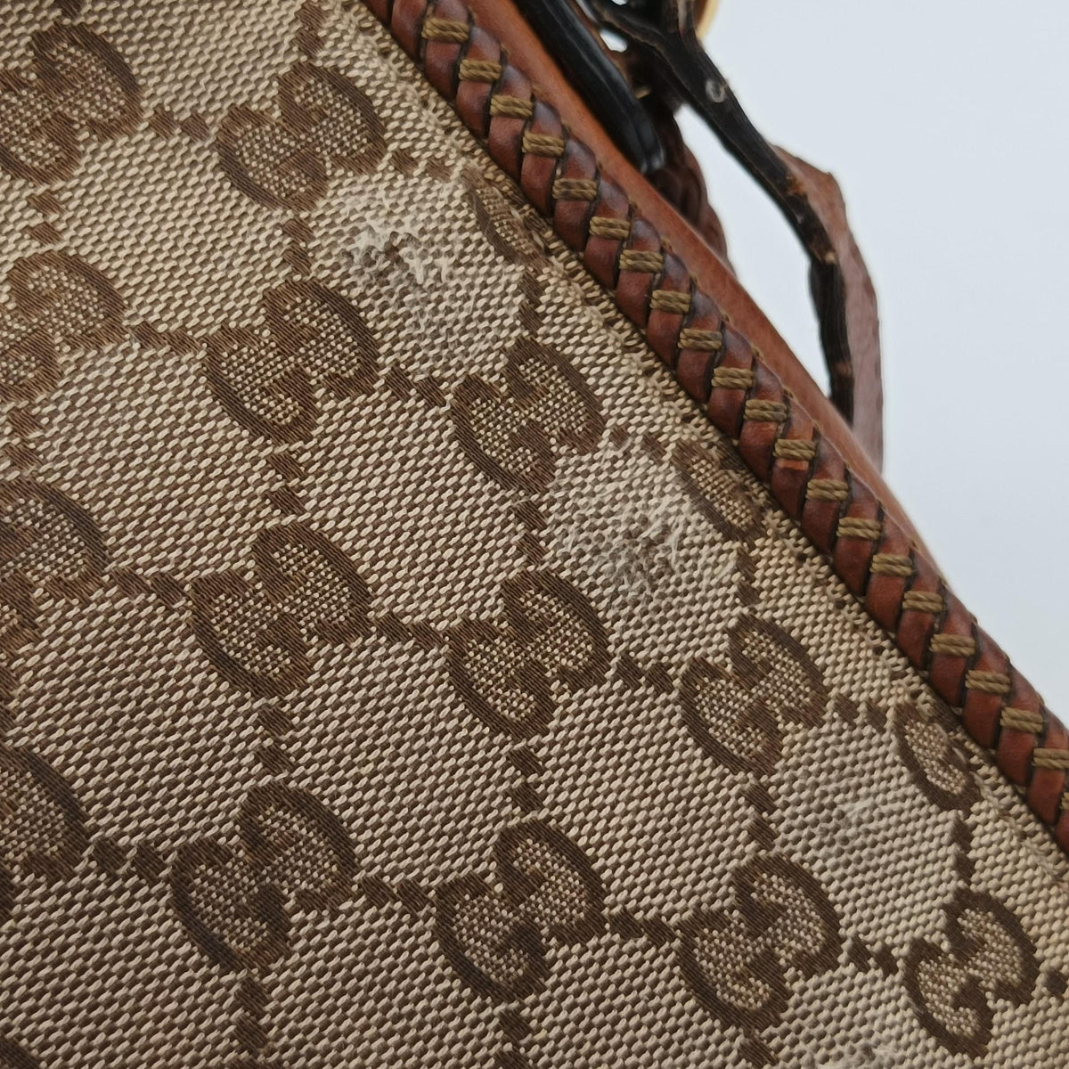 Pre-owned Gucci Marrakech Messenger Beige x Brown canvas x Leather 257024 shoulderbag | stylenewstar