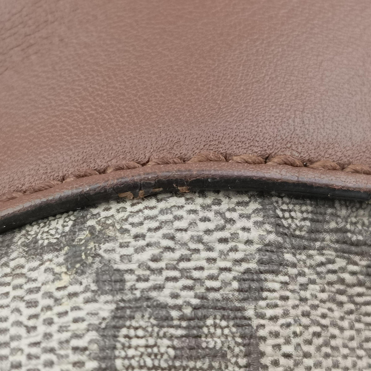 Pre-owned Gucci GG Supreme Medium Nice Dome Beige×Brown PVC coated canvas × leather 309614 shoulderbag | stylenewstar