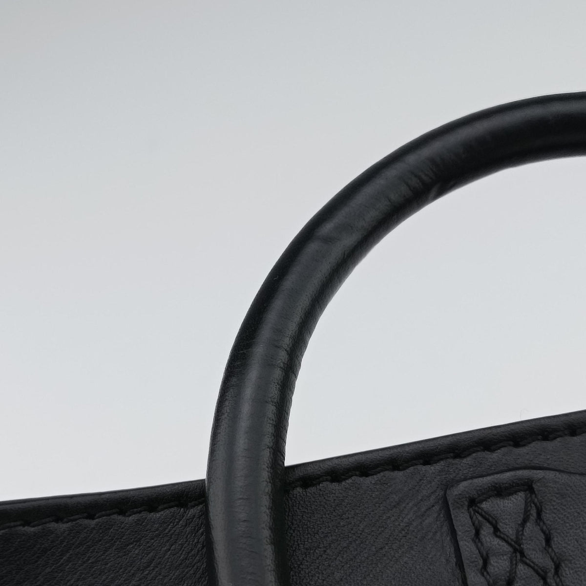 Pre-owned Celine luggage nano shopper Blue×Black×Beige Leather×Suede  shoulderbag | stylenewstar