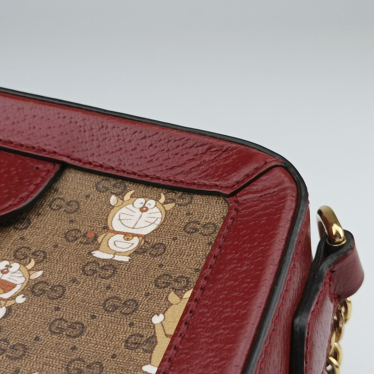 Pre-owned Gucci Doraemon collaboration Red×beige×multi PVC coated canvas×Leather 655596 shoulderbag | stylenewstar