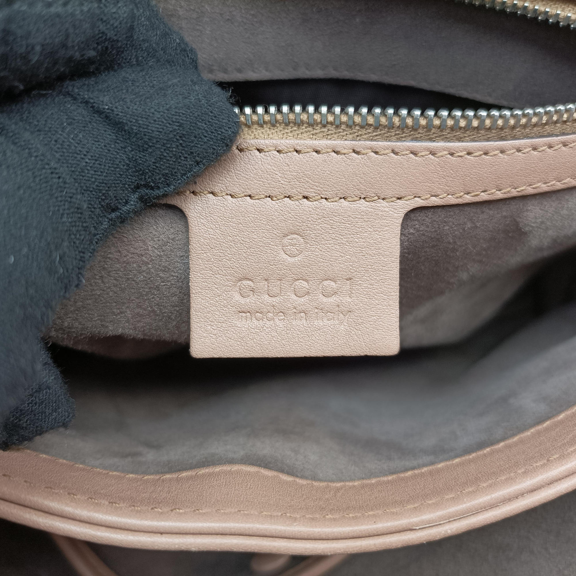 Pre-owned Gucci Bamboo Beige leather 331830 handbag | stylenewstar