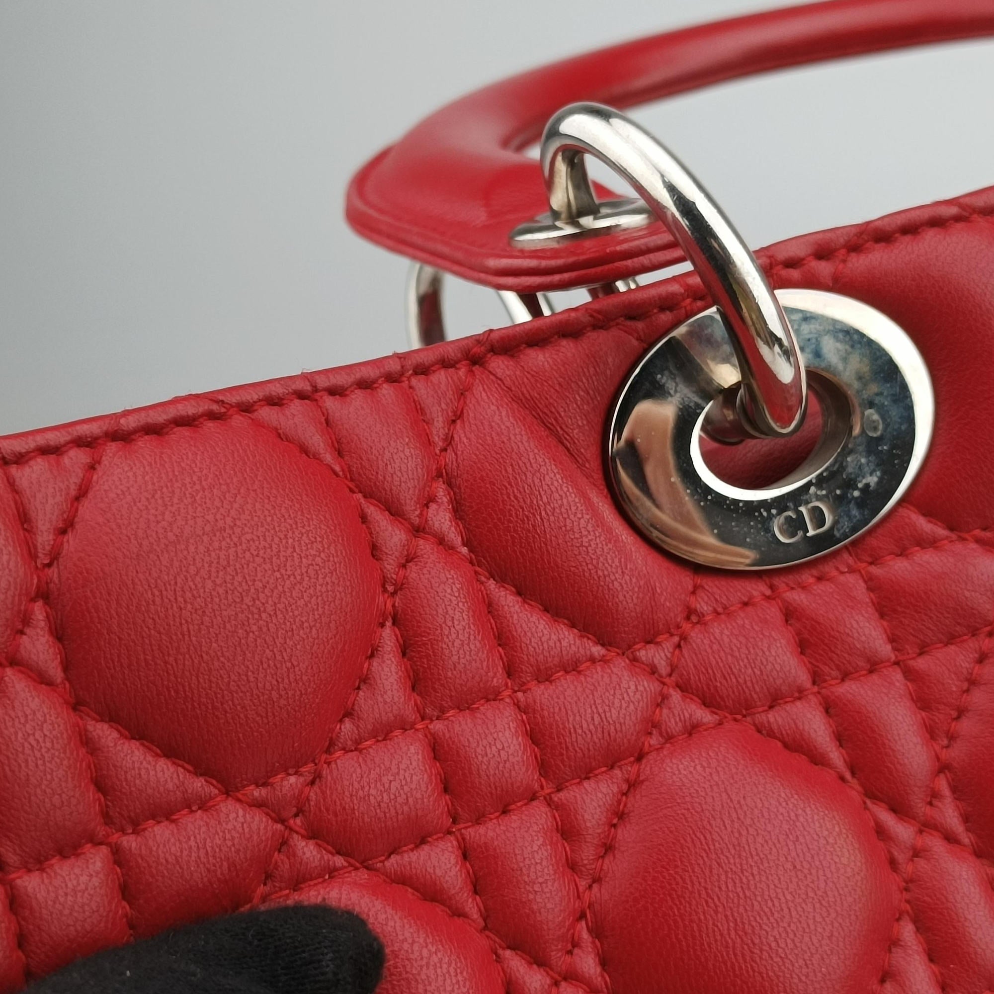 Pre-owned Christian Dior Lady Dior Red lambskin  handbag | stylenewstar