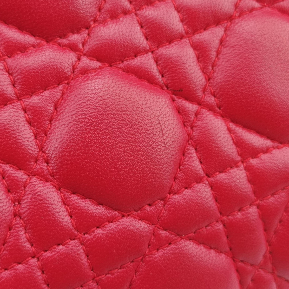 Pre-owned Christian Dior Lady Dior Red lambskin  handbag | stylenewstar