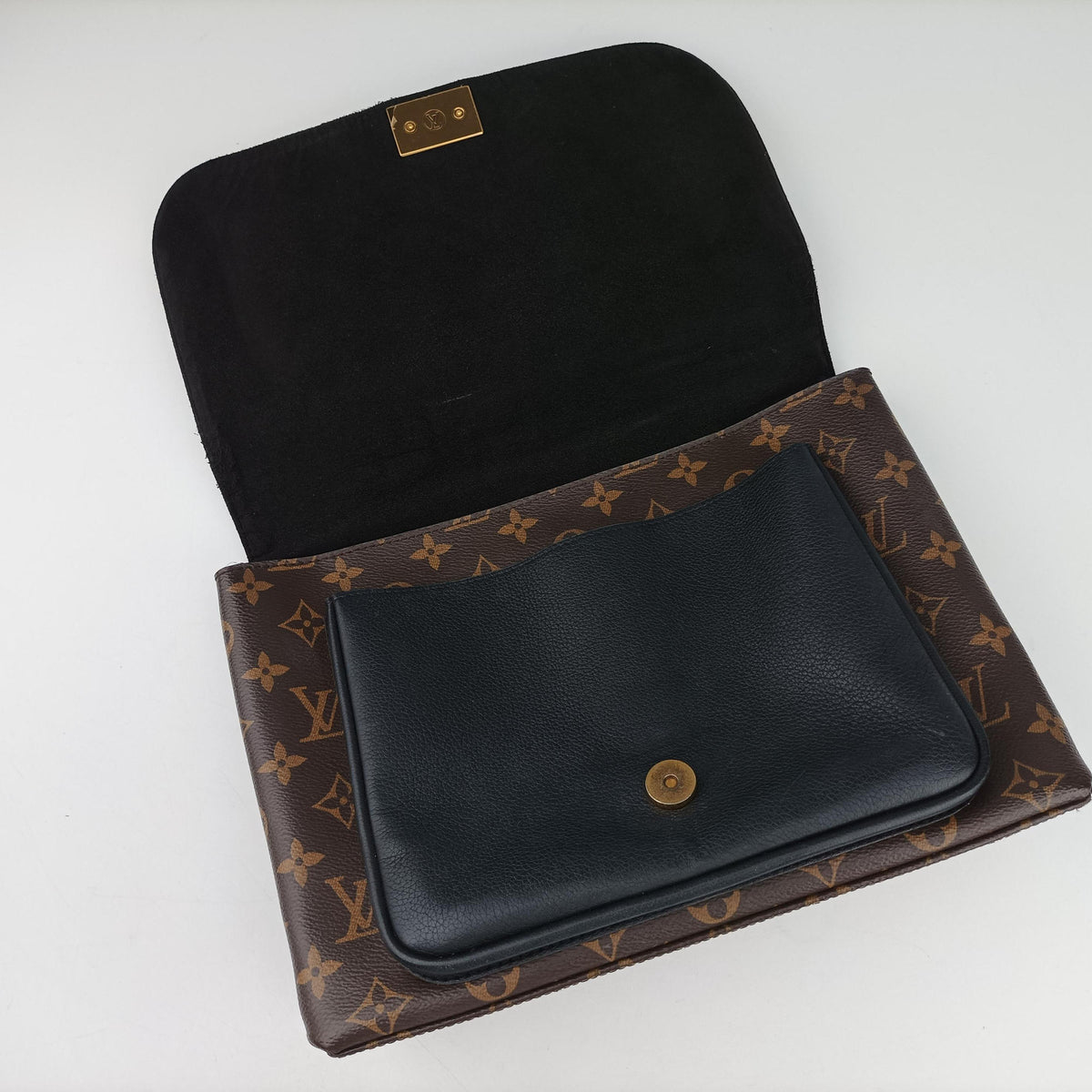 Secondhand Louis Vuitton MARIGNAN brown×black Monogram Canvas×calf leather M44259 shoulderbag | stylenewstar
