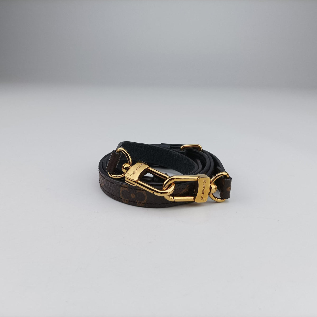 Secondhand Louis Vuitton MARIGNAN brown×black Monogram Canvas×calf leather M44259 shoulderbag | stylenewstar
