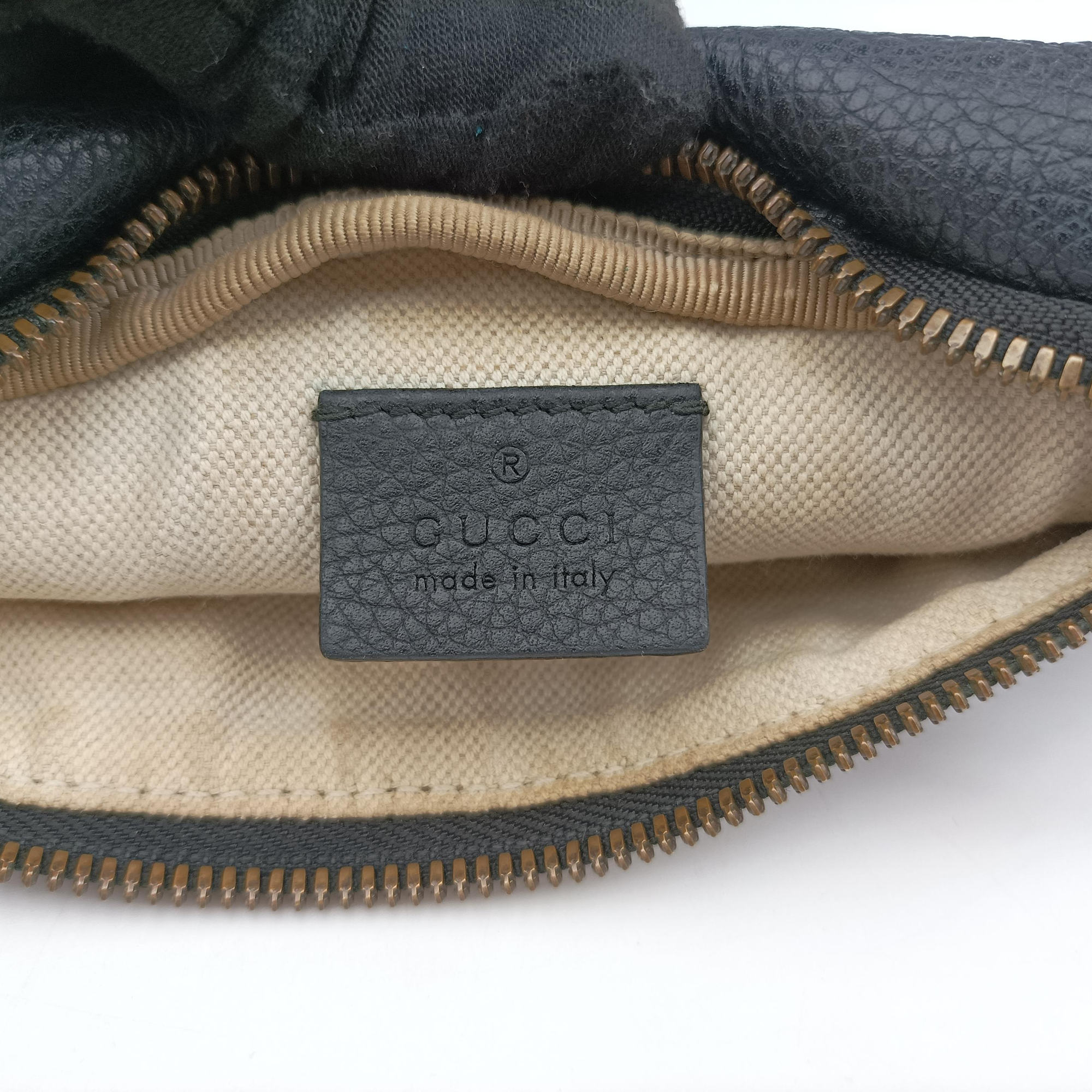 Secondhand Gucci Print Black Leather 527792 bum bag/waist bag | stylenewstar