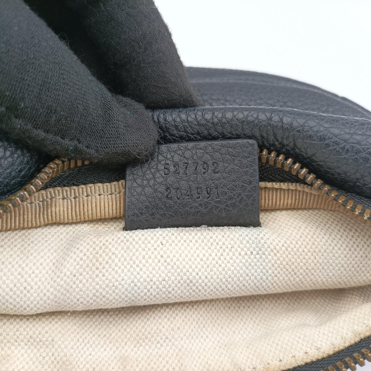 Secondhand Gucci Print Black Leather 527792 bum bag/waist bag | stylenewstar