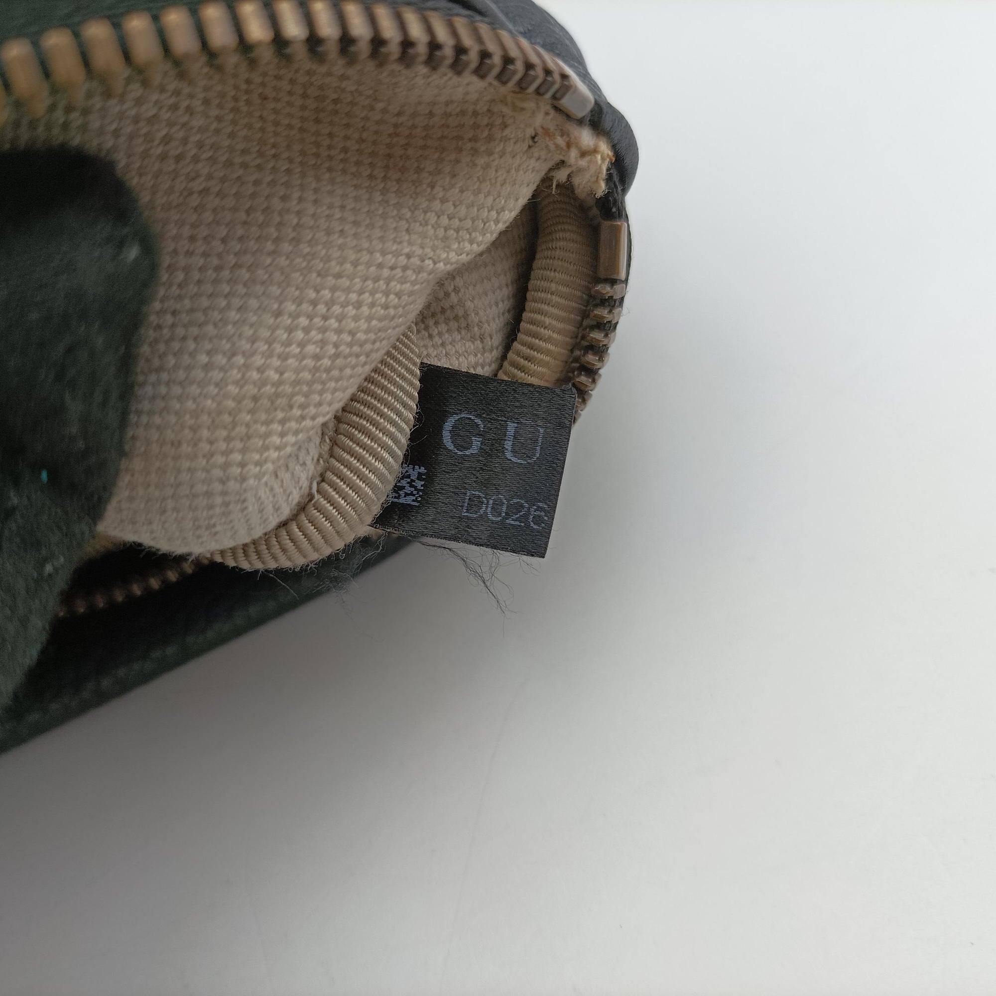 Secondhand Gucci Print Black Leather 527792 bum bag/waist bag | stylenewstar