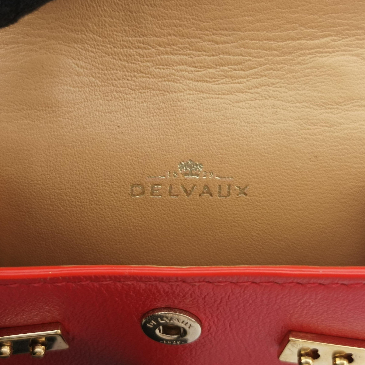 Pre-owned Delvaux Tampete Red Leather  coinpurse | stylenewstar