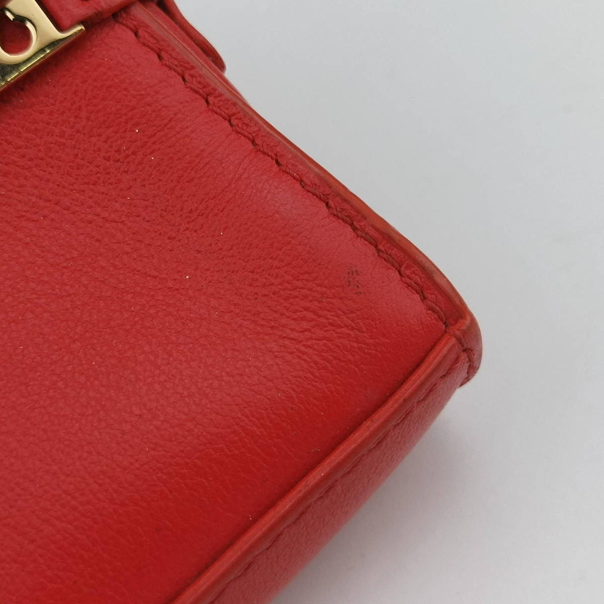Pre-owned Delvaux Tampete Red Leather  coinpurse | stylenewstar